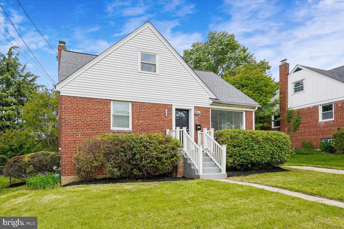 GARRETT PARK ESTATES - Residential