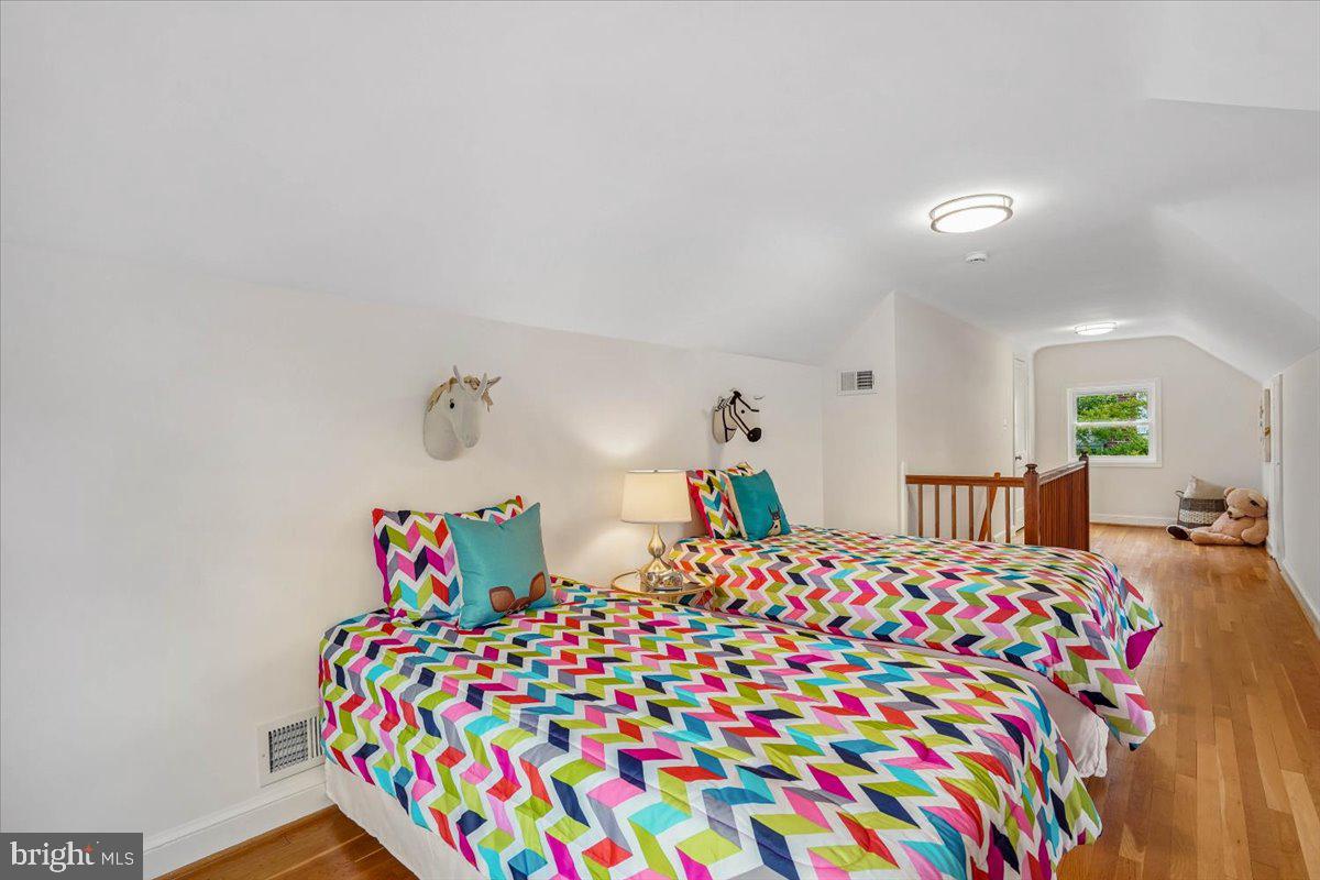 GARRETT PARK ESTATES - Residential