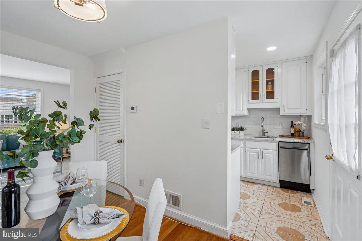 GARRETT PARK ESTATES - Residential
