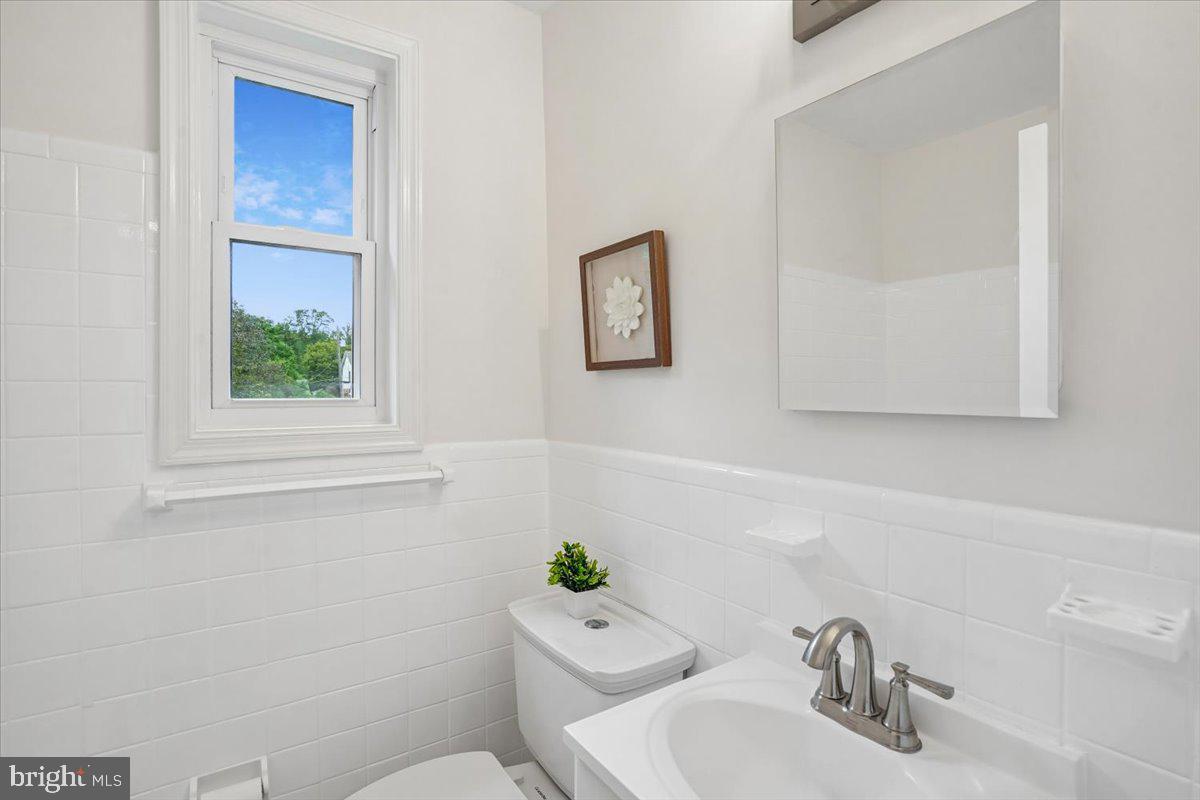 GARRETT PARK ESTATES - Residential