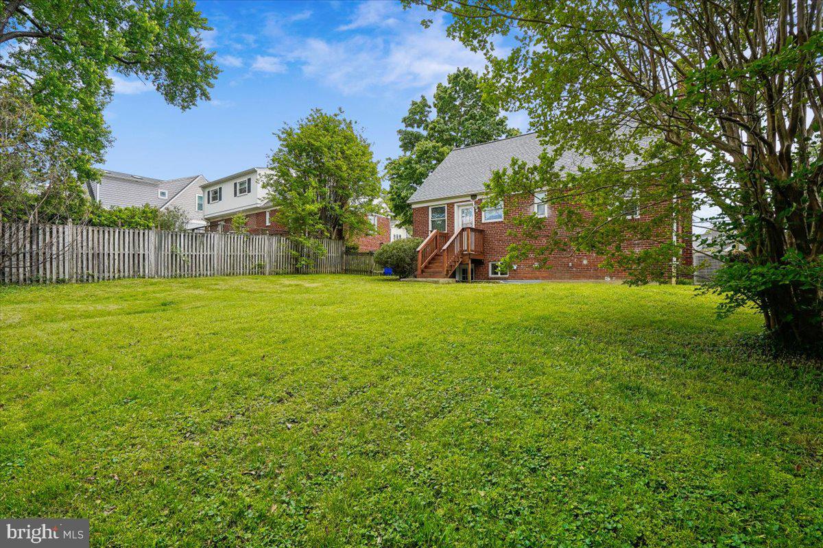 GARRETT PARK ESTATES - Residential