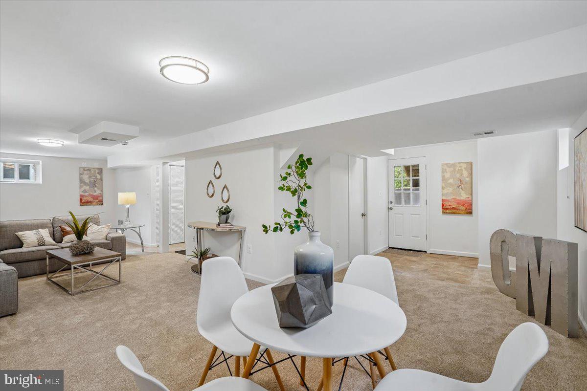 GARRETT PARK ESTATES - Residential