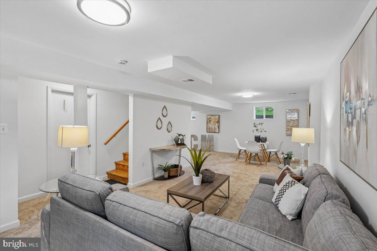 GARRETT PARK ESTATES - Residential