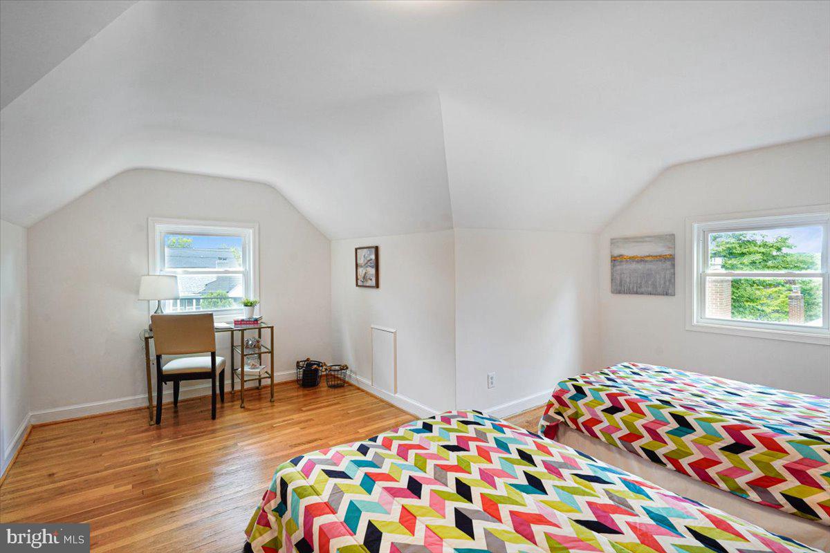 GARRETT PARK ESTATES - Residential