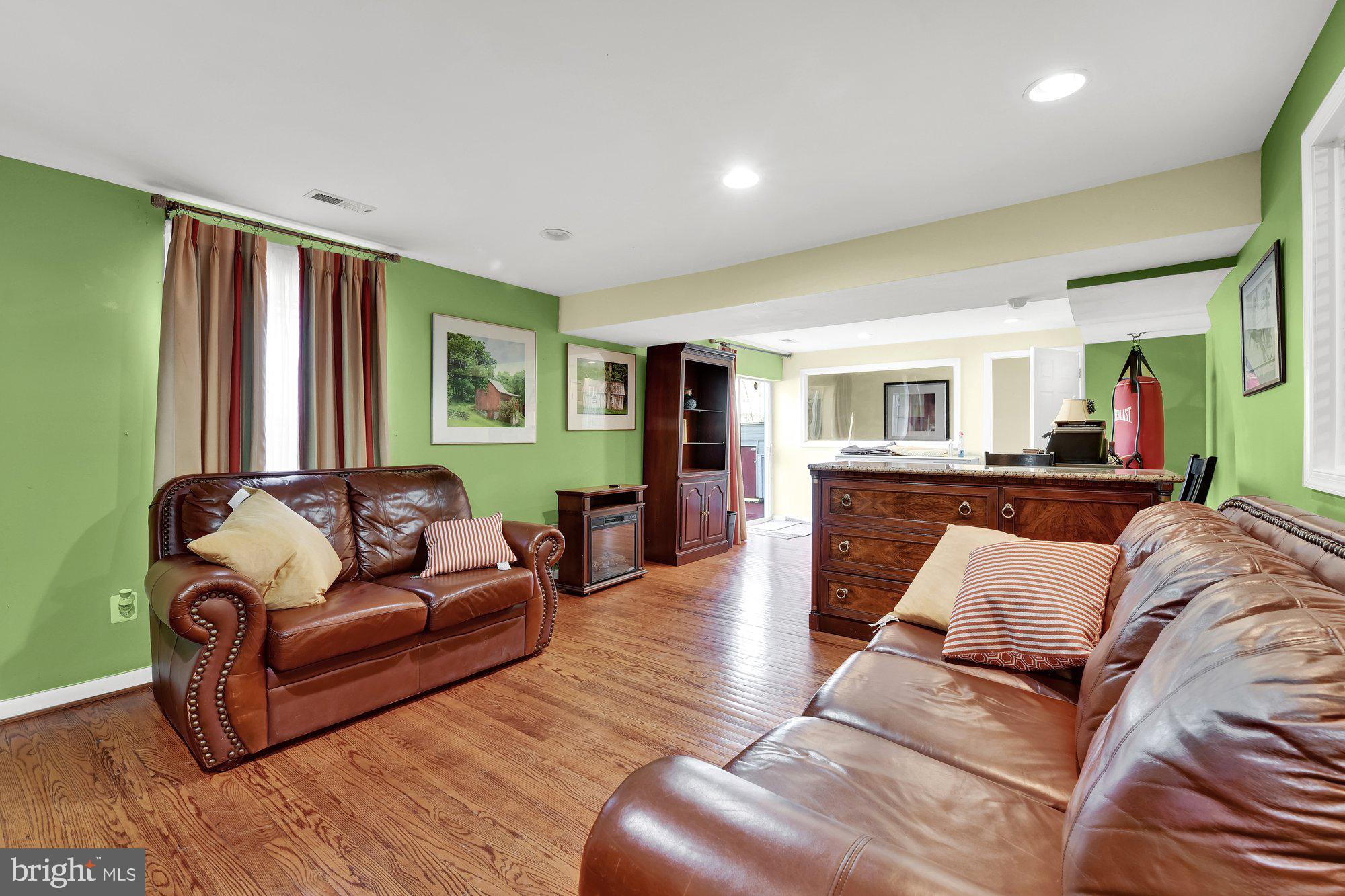 WOODS OF WINANDS - Residential