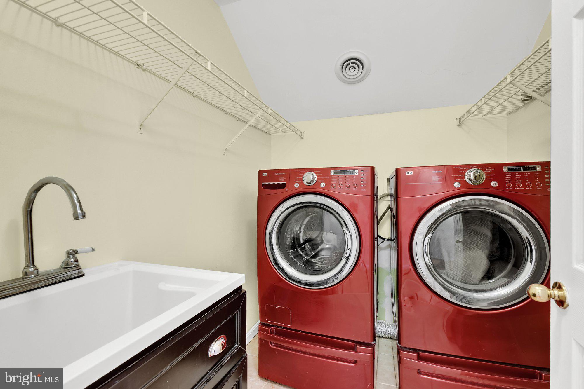 WOODS OF WINANDS - Residential