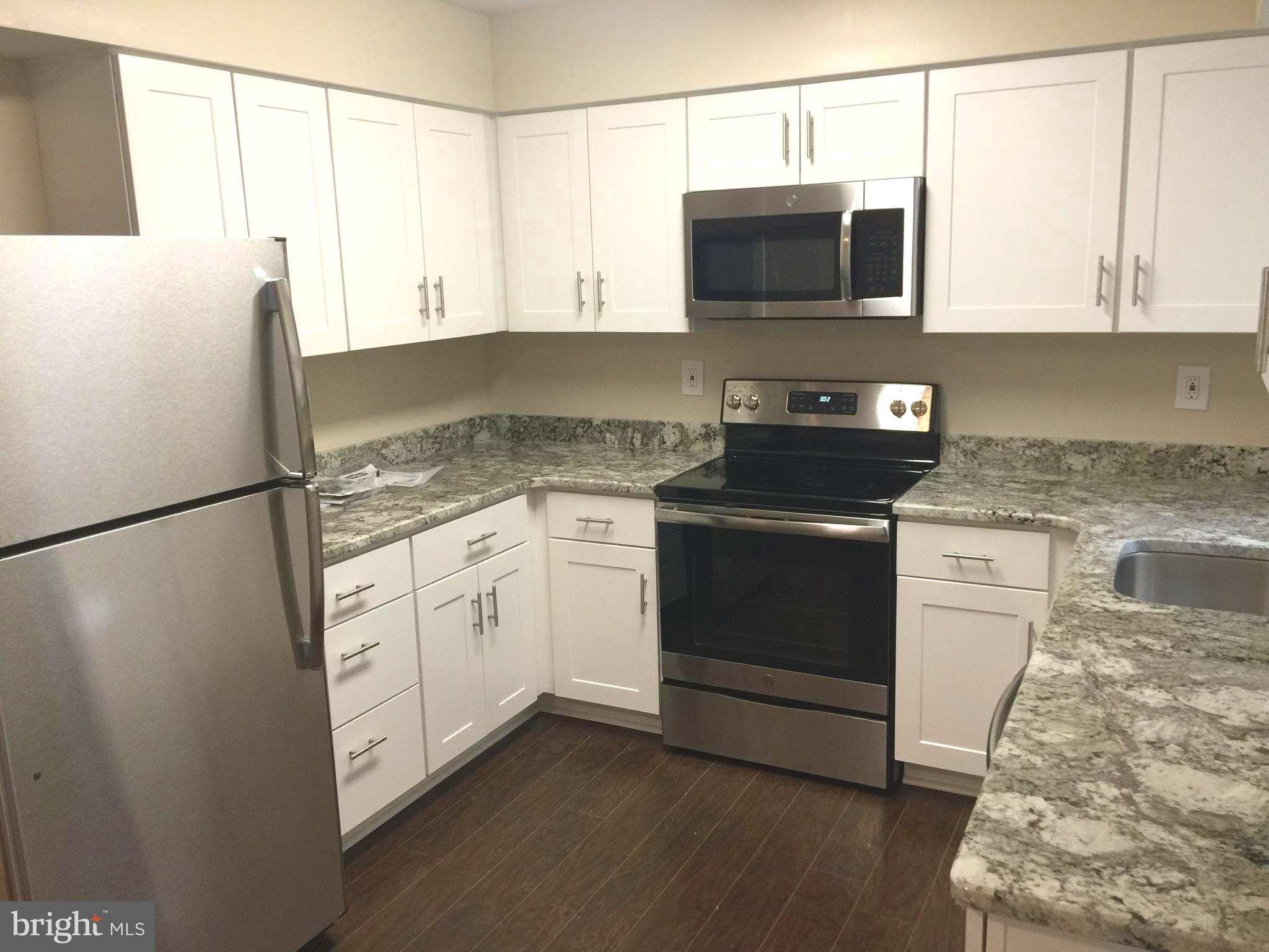 GROSVENOR MEWS - Residential Lease