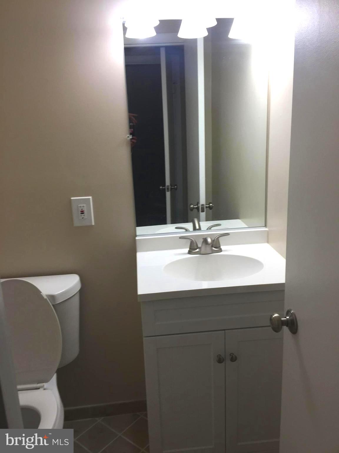 GROSVENOR MEWS - Residential Lease