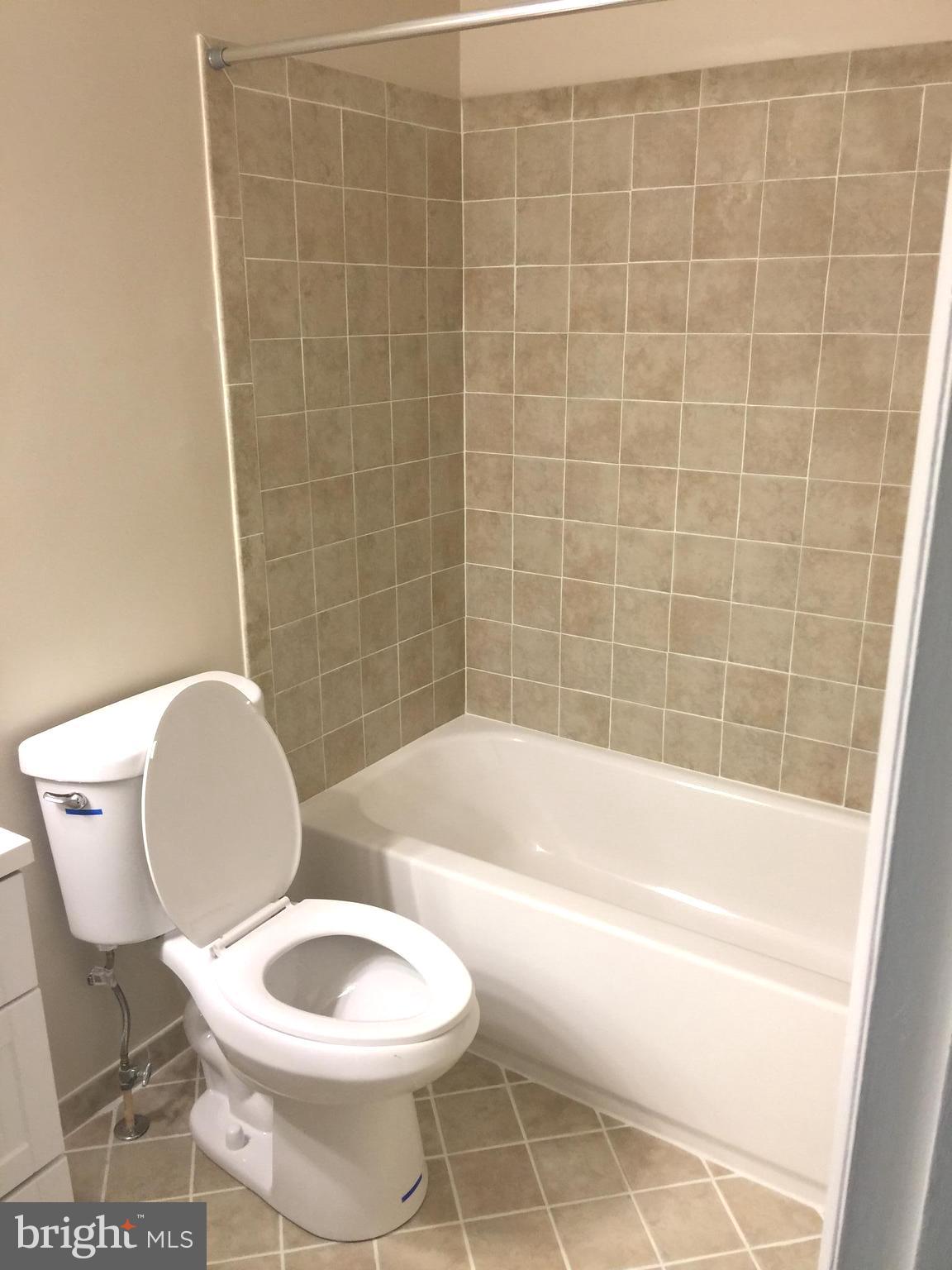 GROSVENOR MEWS - Residential Lease