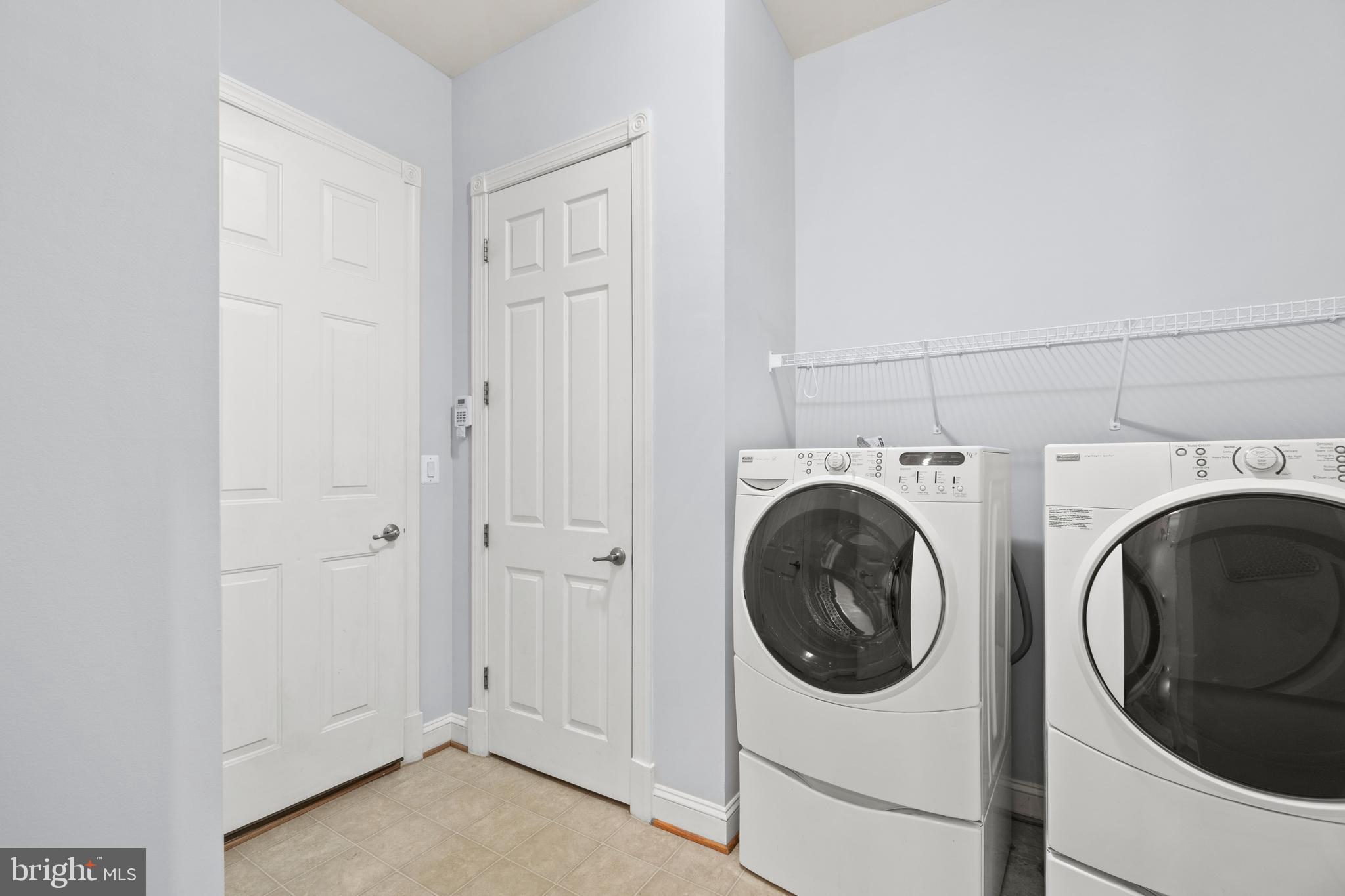 VILLAGE AT LORTON VALLEY - Residential Lease