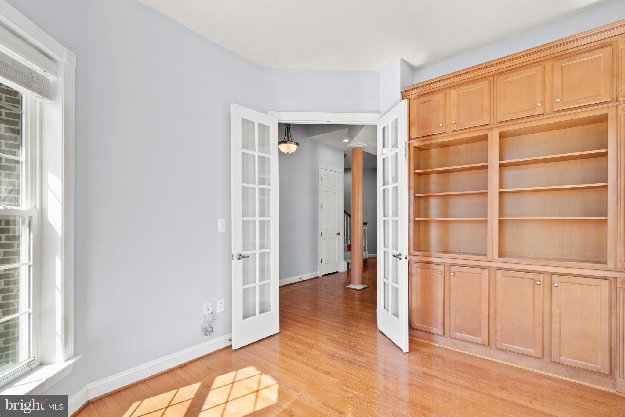 VILLAGE AT LORTON VALLEY - Residential Lease