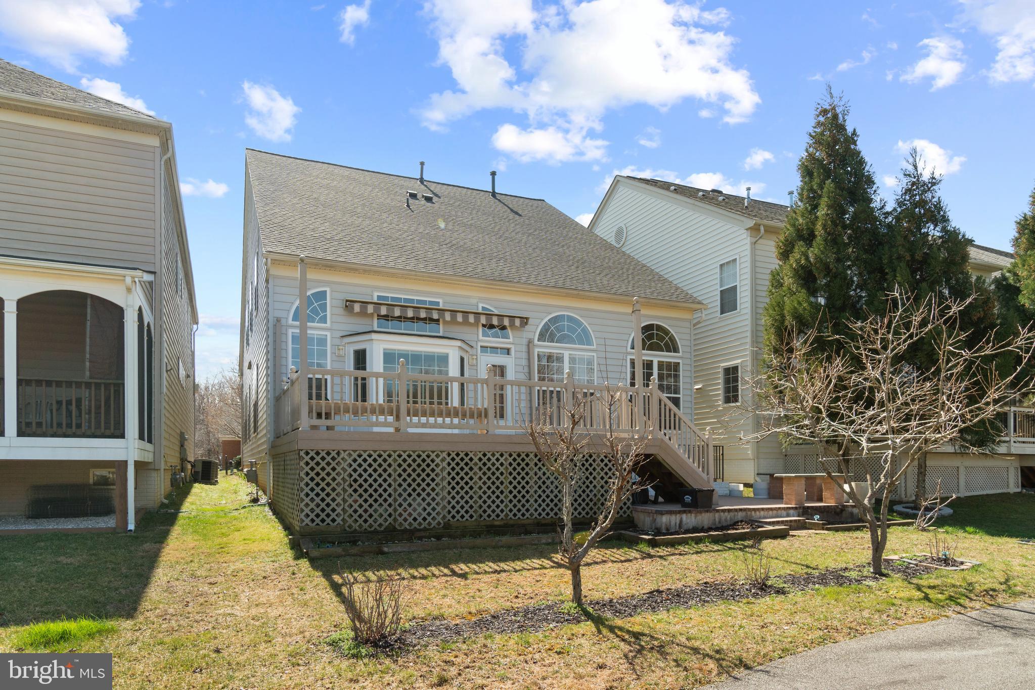 VILLAGE AT LORTON VALLEY - Residential Lease