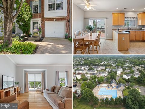 Photo of 12311 Jarrow Lane, BRISTOW, VA 20136 (MLS # VAPW2122584)