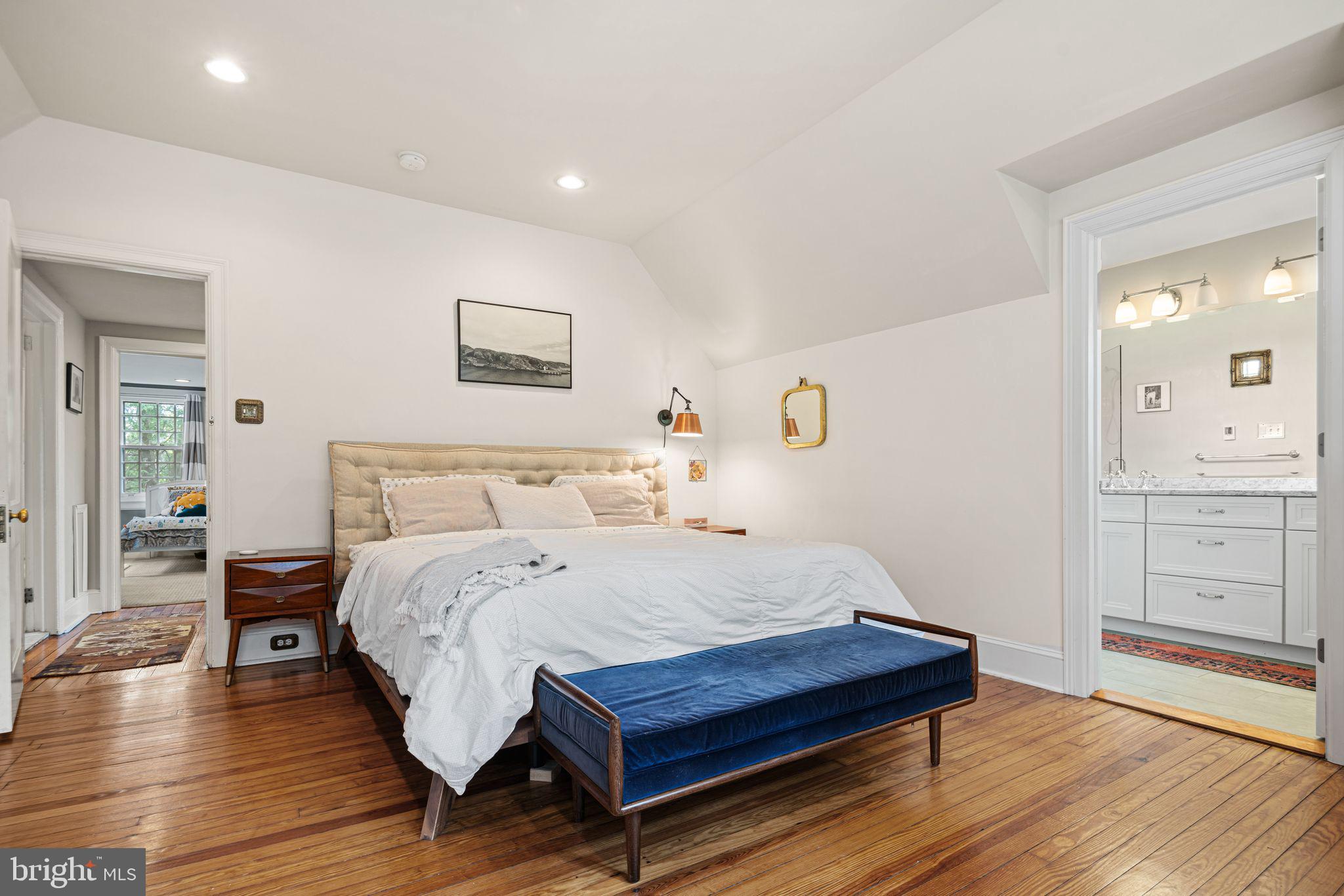 BRYN MAWR - Residential