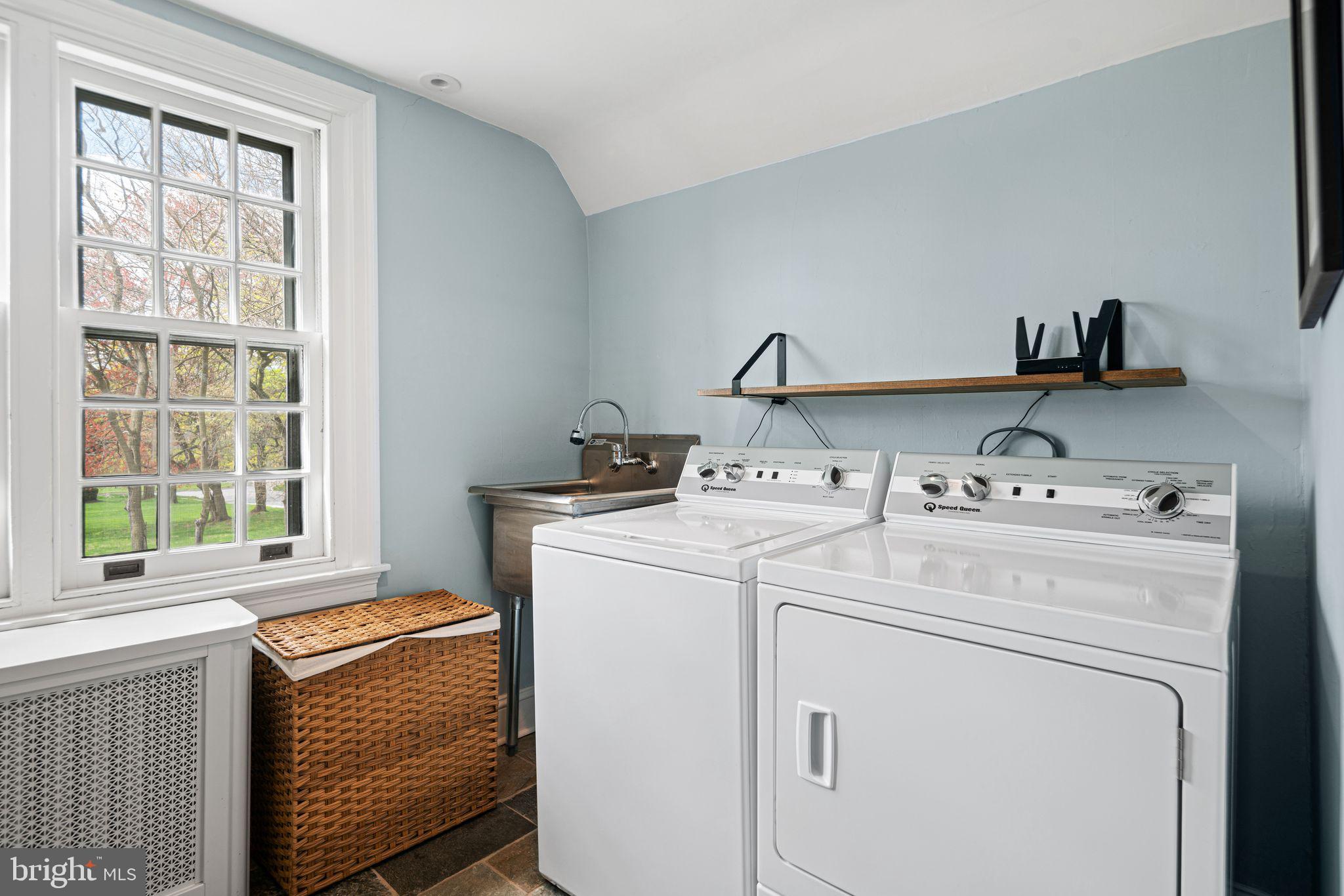 BRYN MAWR - Residential