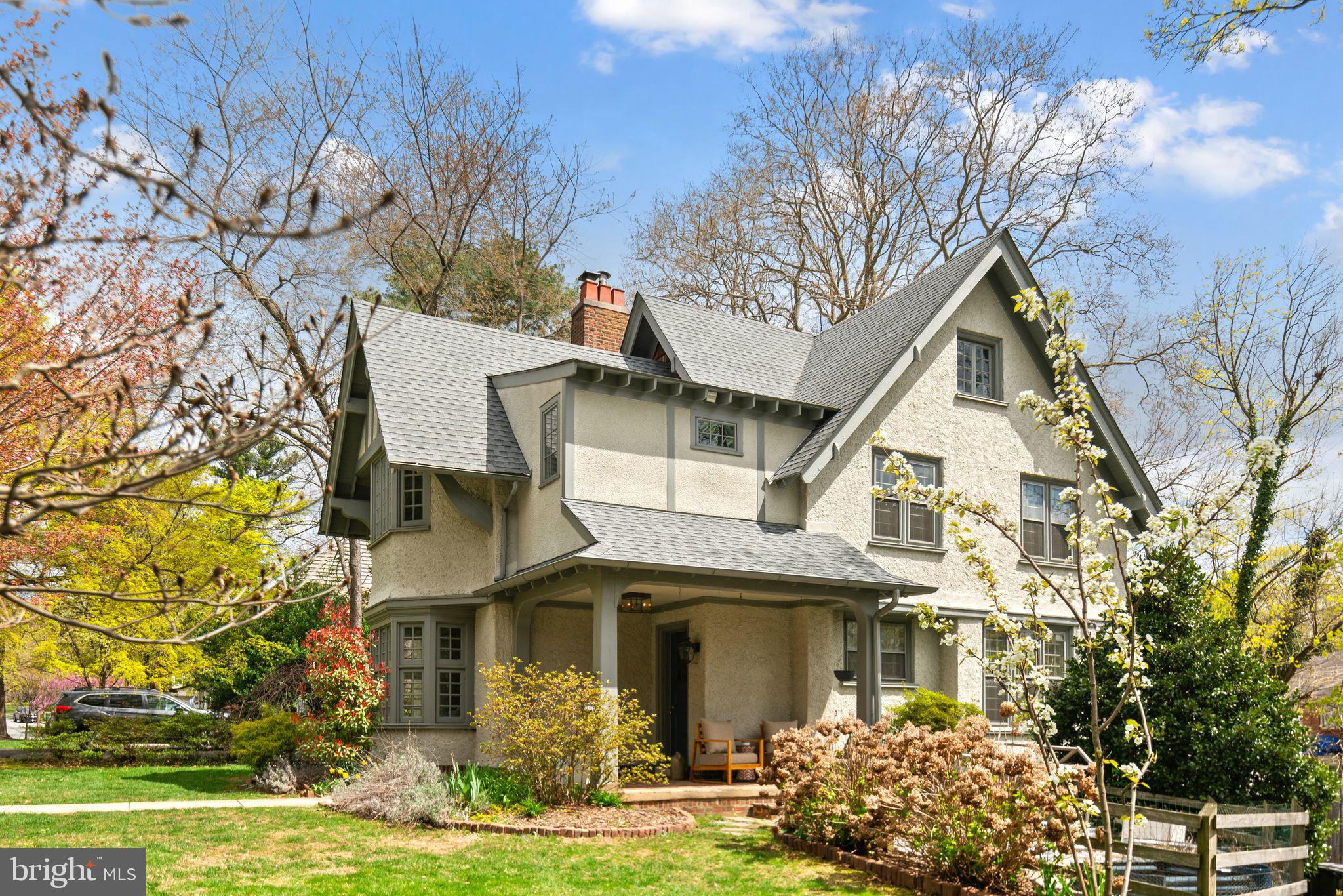 BRYN MAWR - Residential