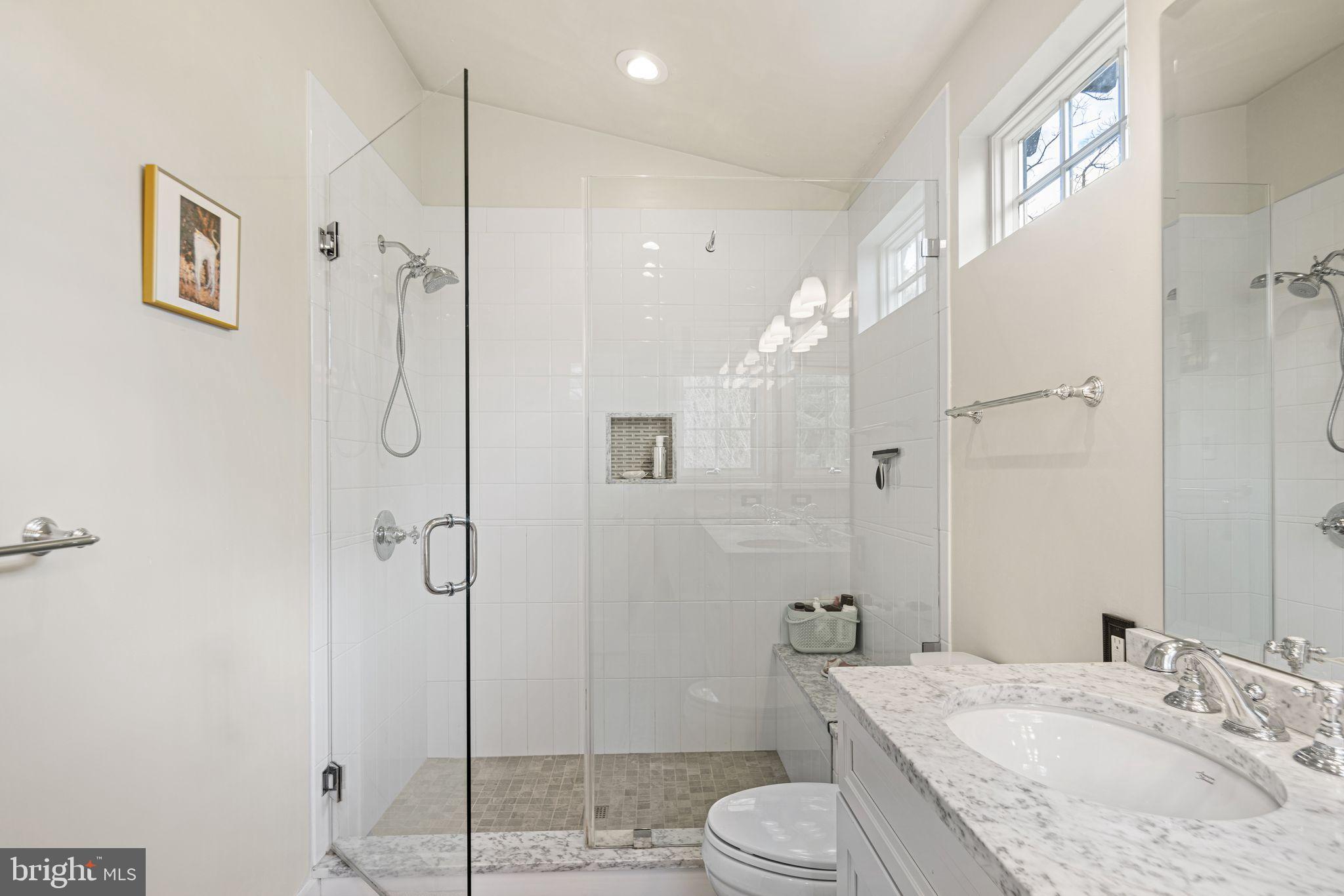 BRYN MAWR - Residential