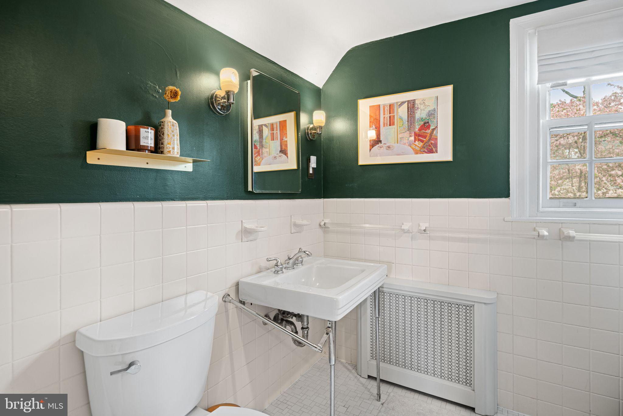 BRYN MAWR - Residential