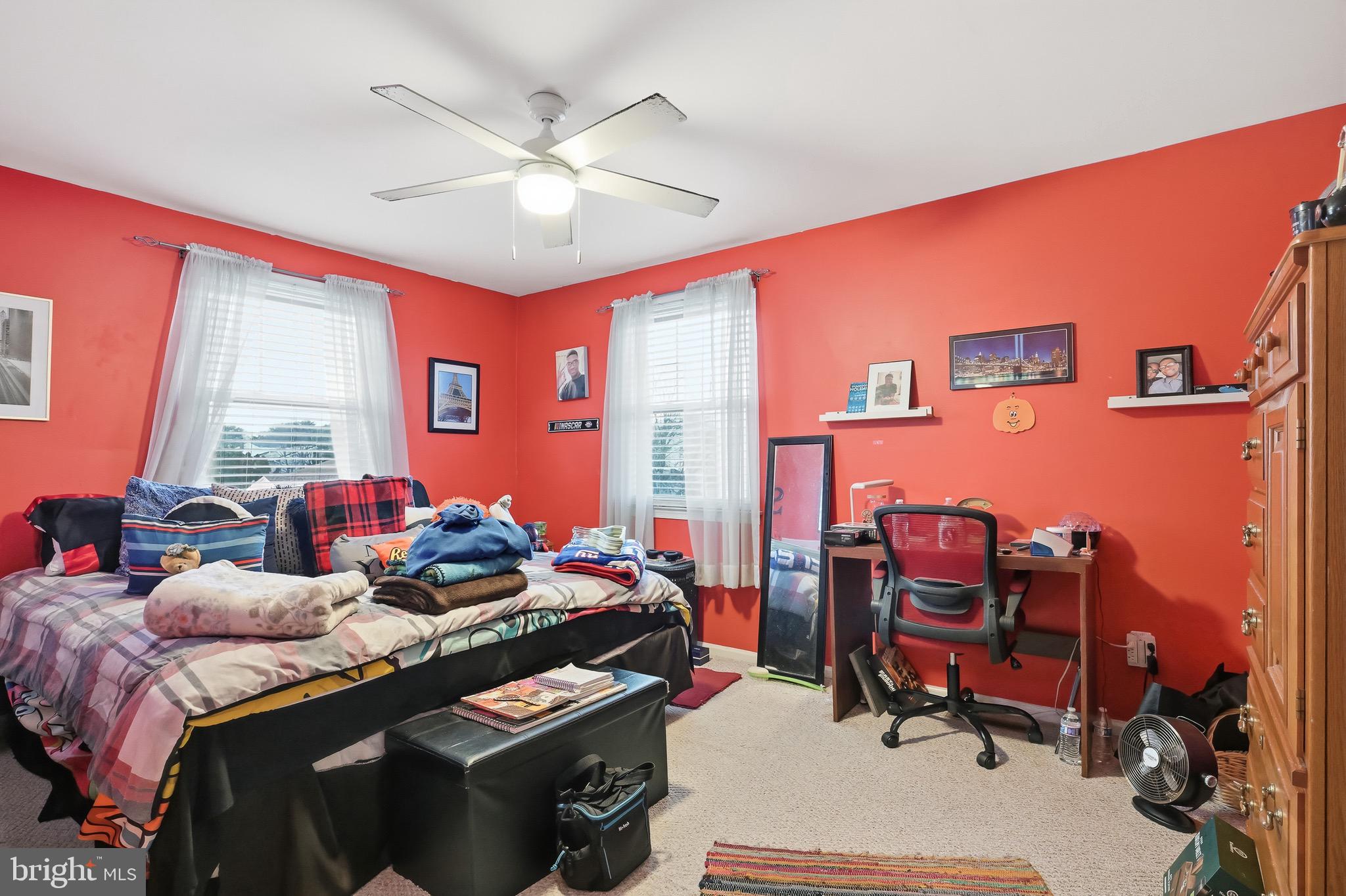 SALEM WOODS - Residential