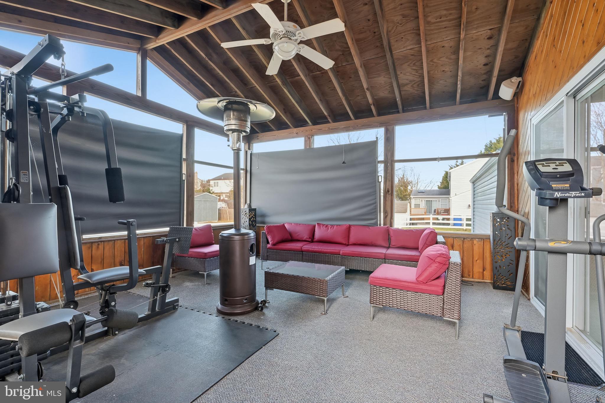 SALEM WOODS - Residential