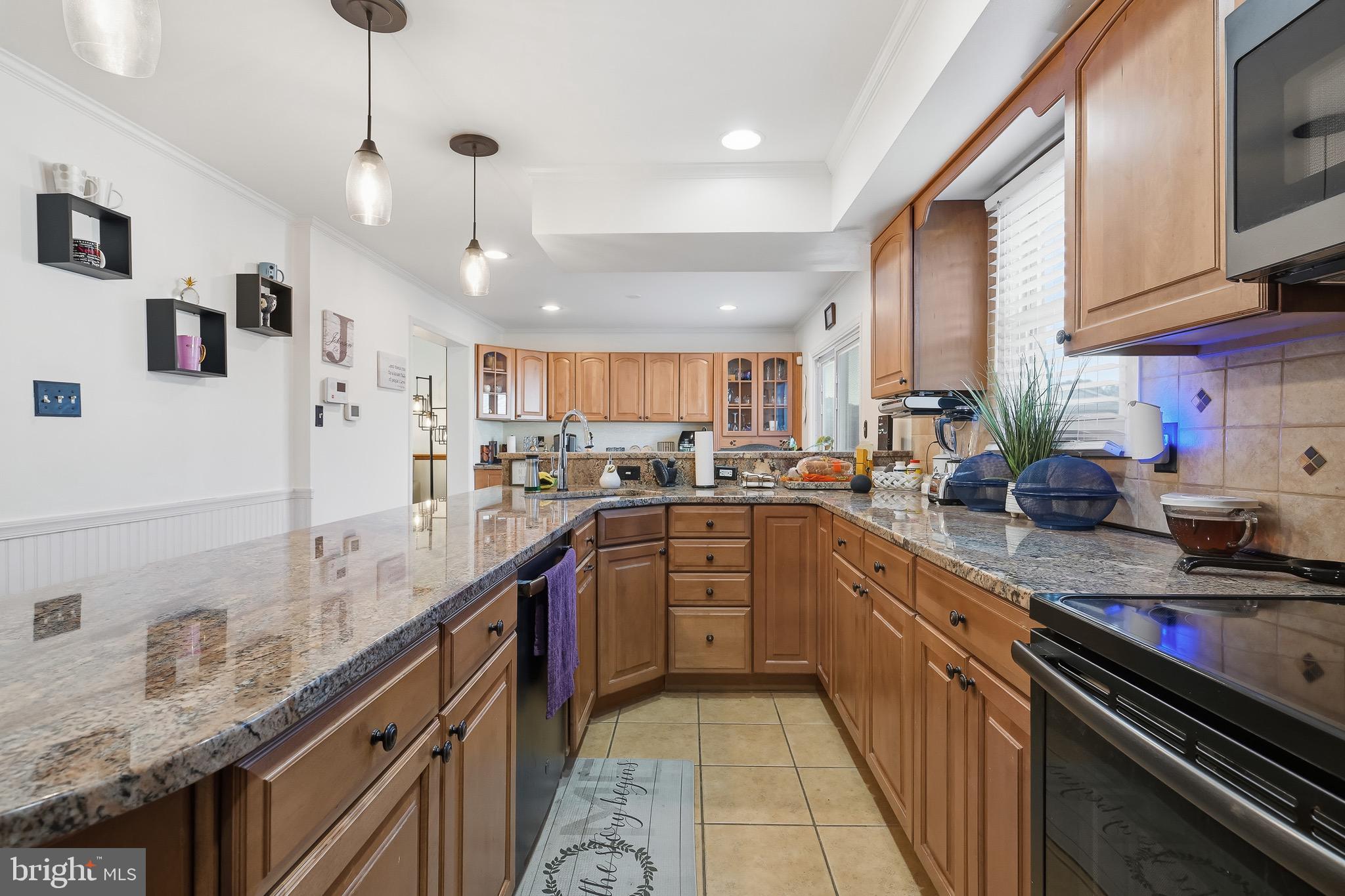 SALEM WOODS - Residential