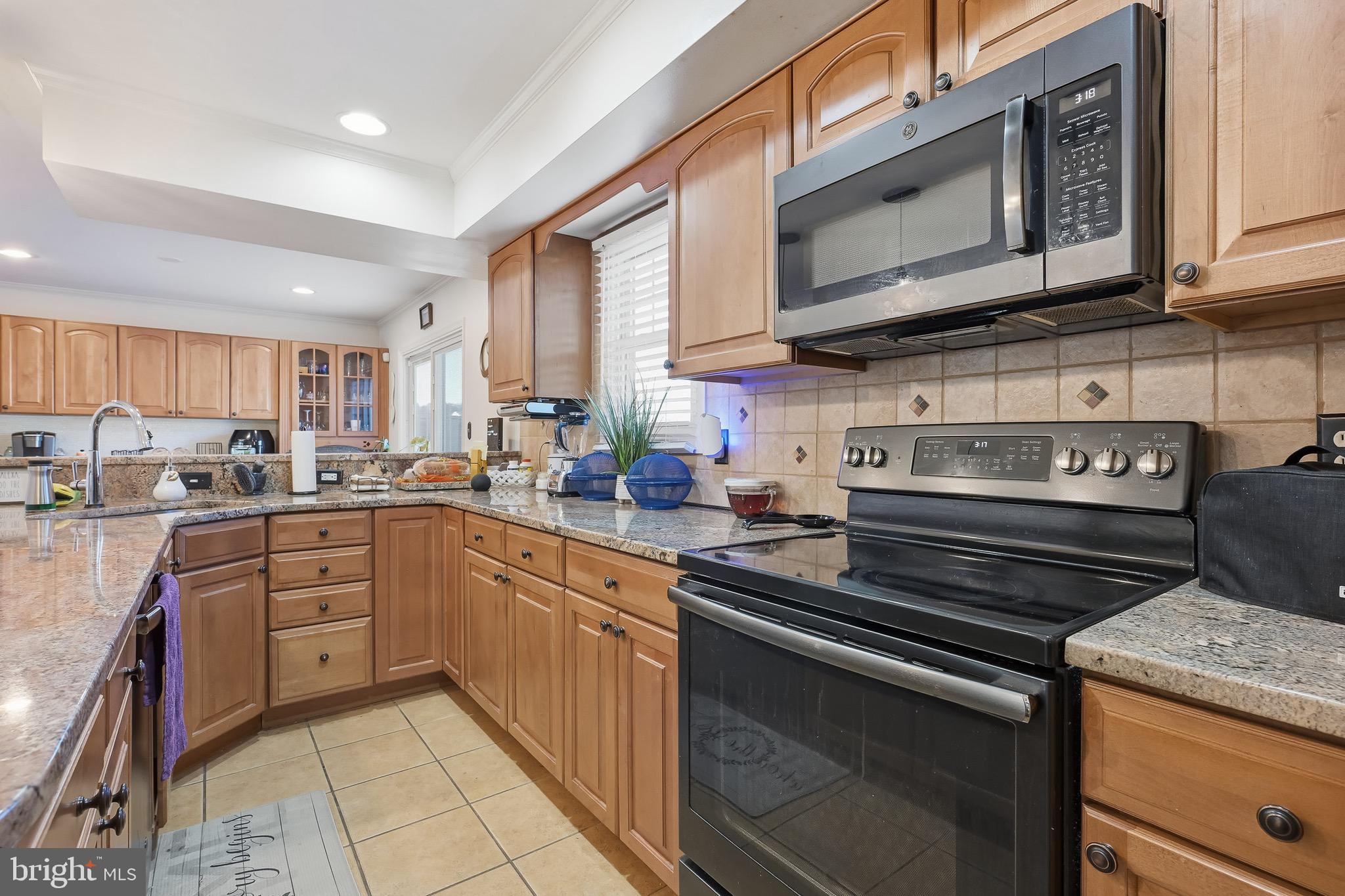 SALEM WOODS - Residential