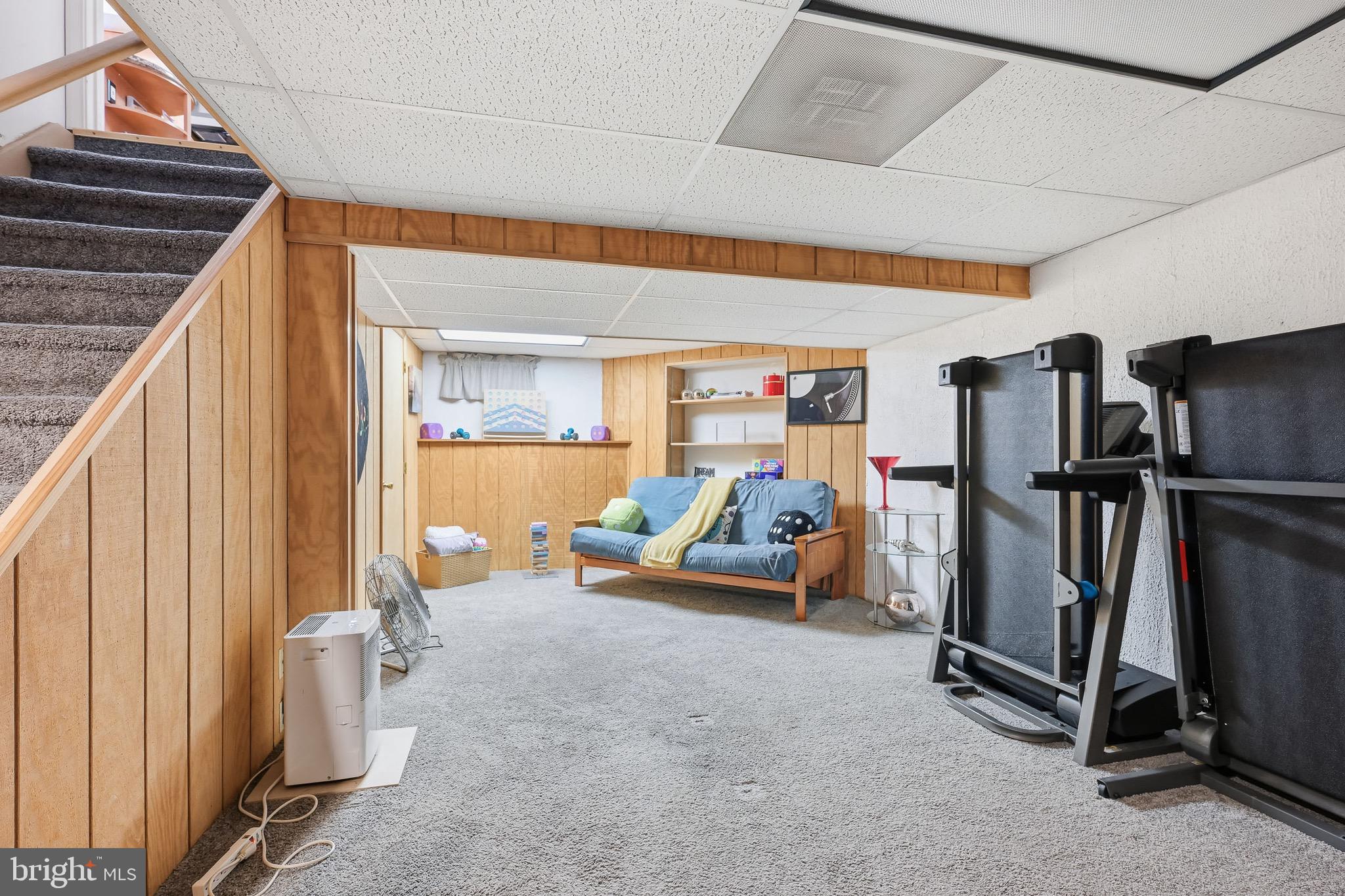 SALEM WOODS - Residential