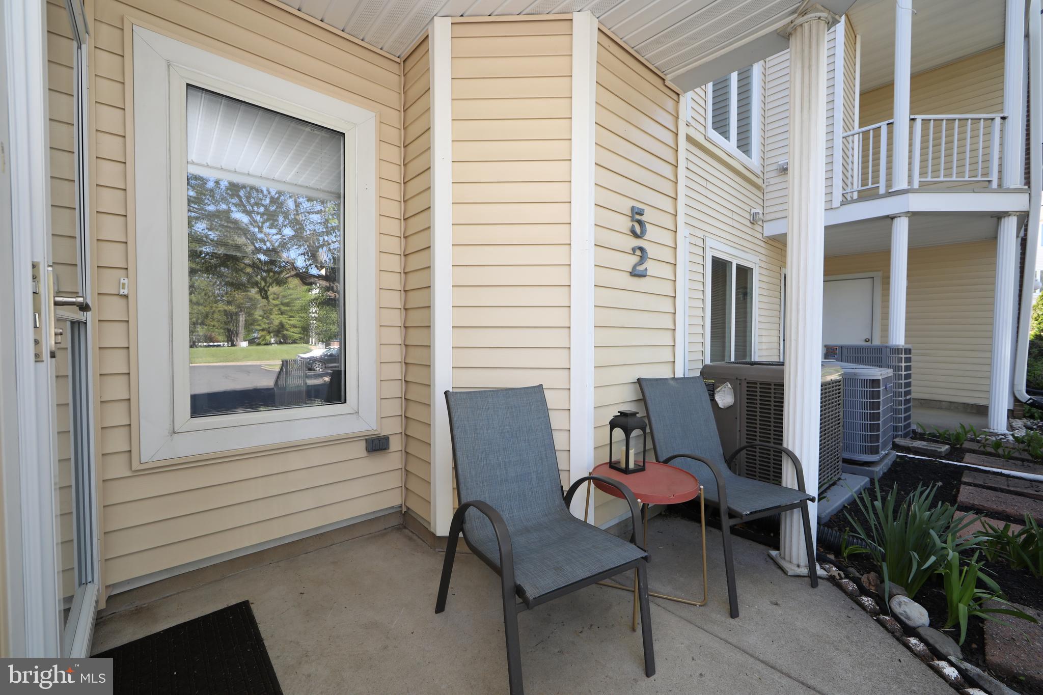 CRESTWOOD CONDO - Residential