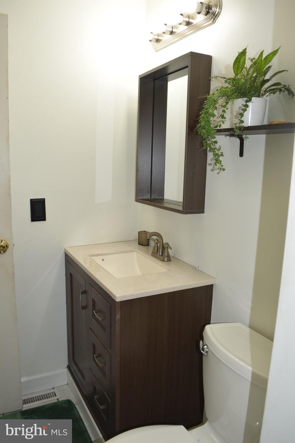 ELIZABETHS LANDING - Residential