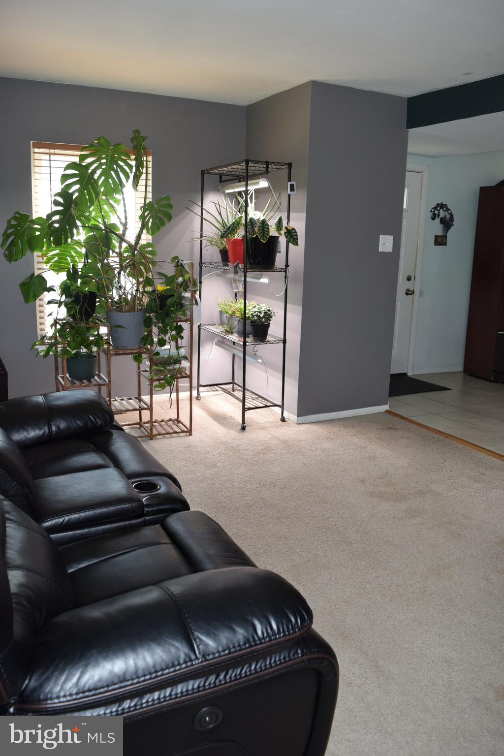 ELIZABETHS LANDING - Residential