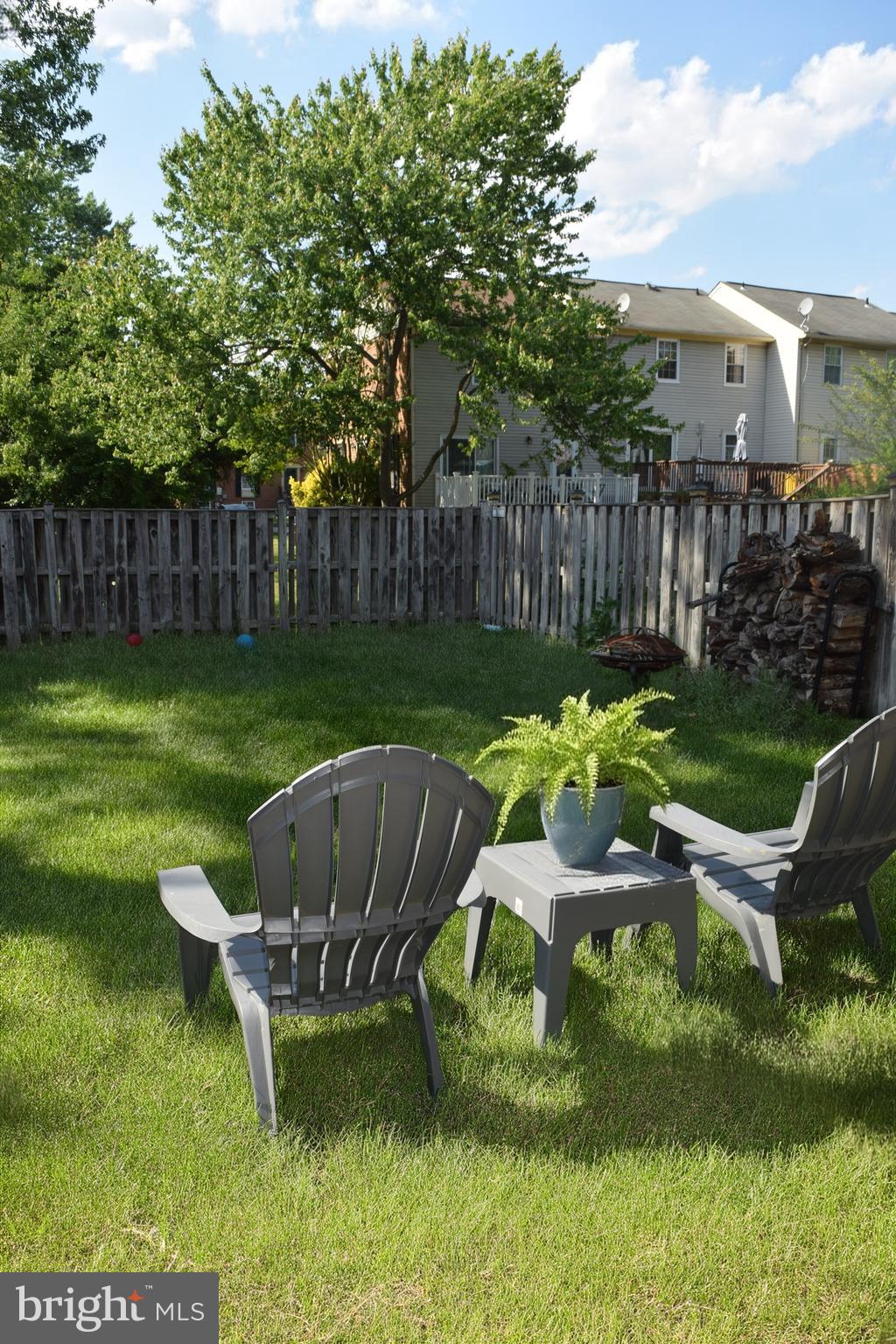 ELIZABETHS LANDING - Residential