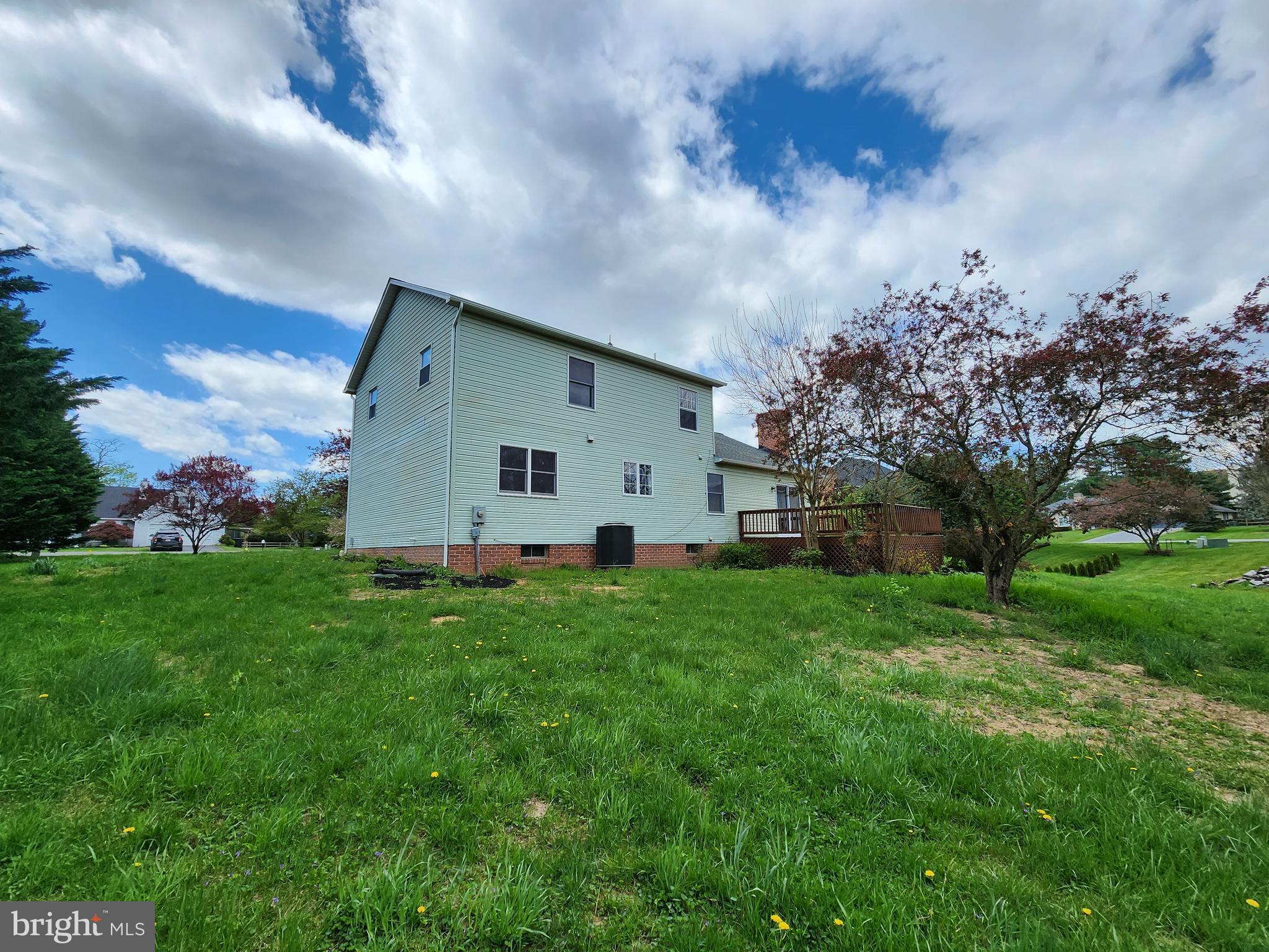 BRIGHTWOOD ACRES - Residential