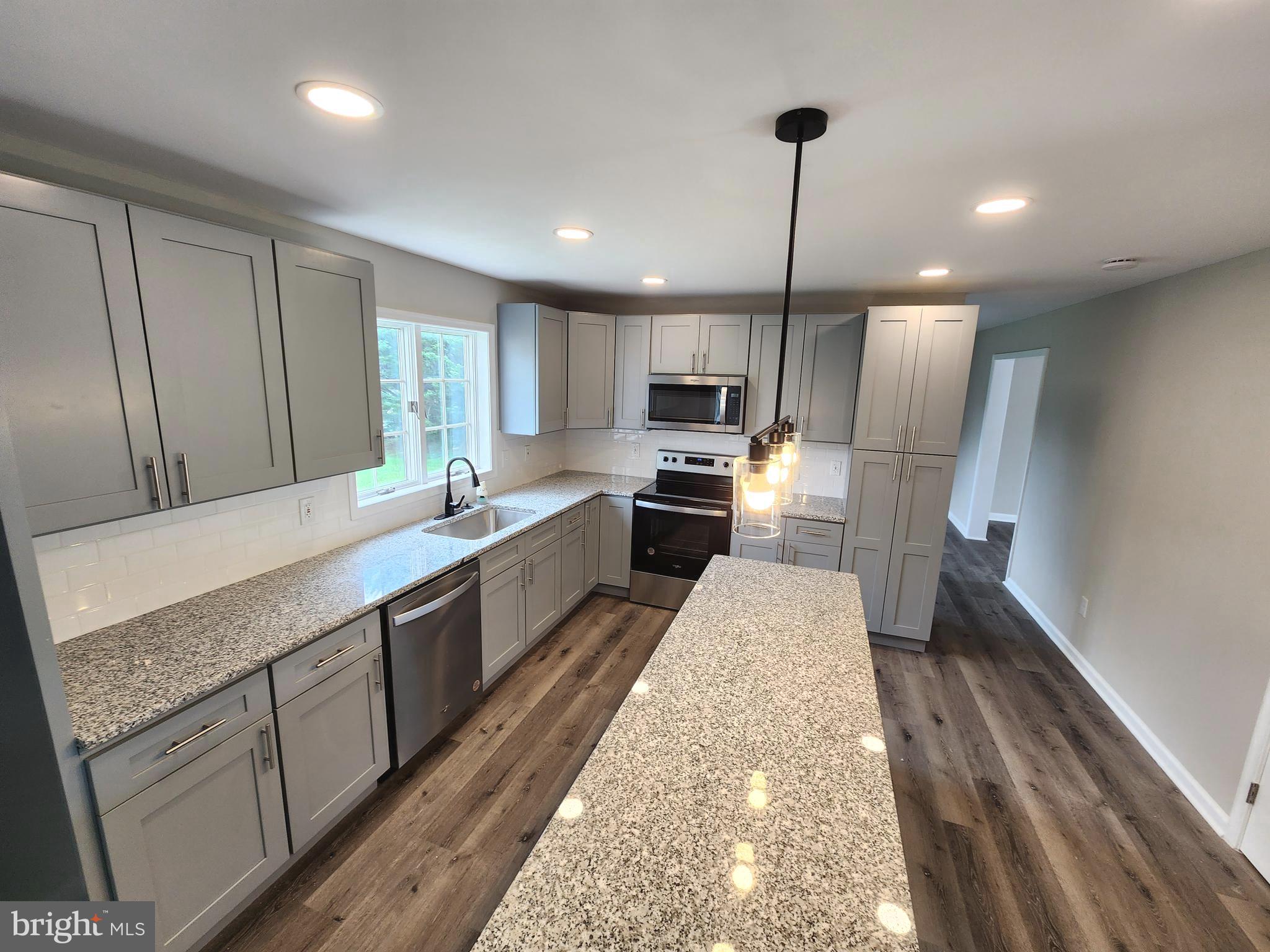 BRIGHTWOOD ACRES - Residential