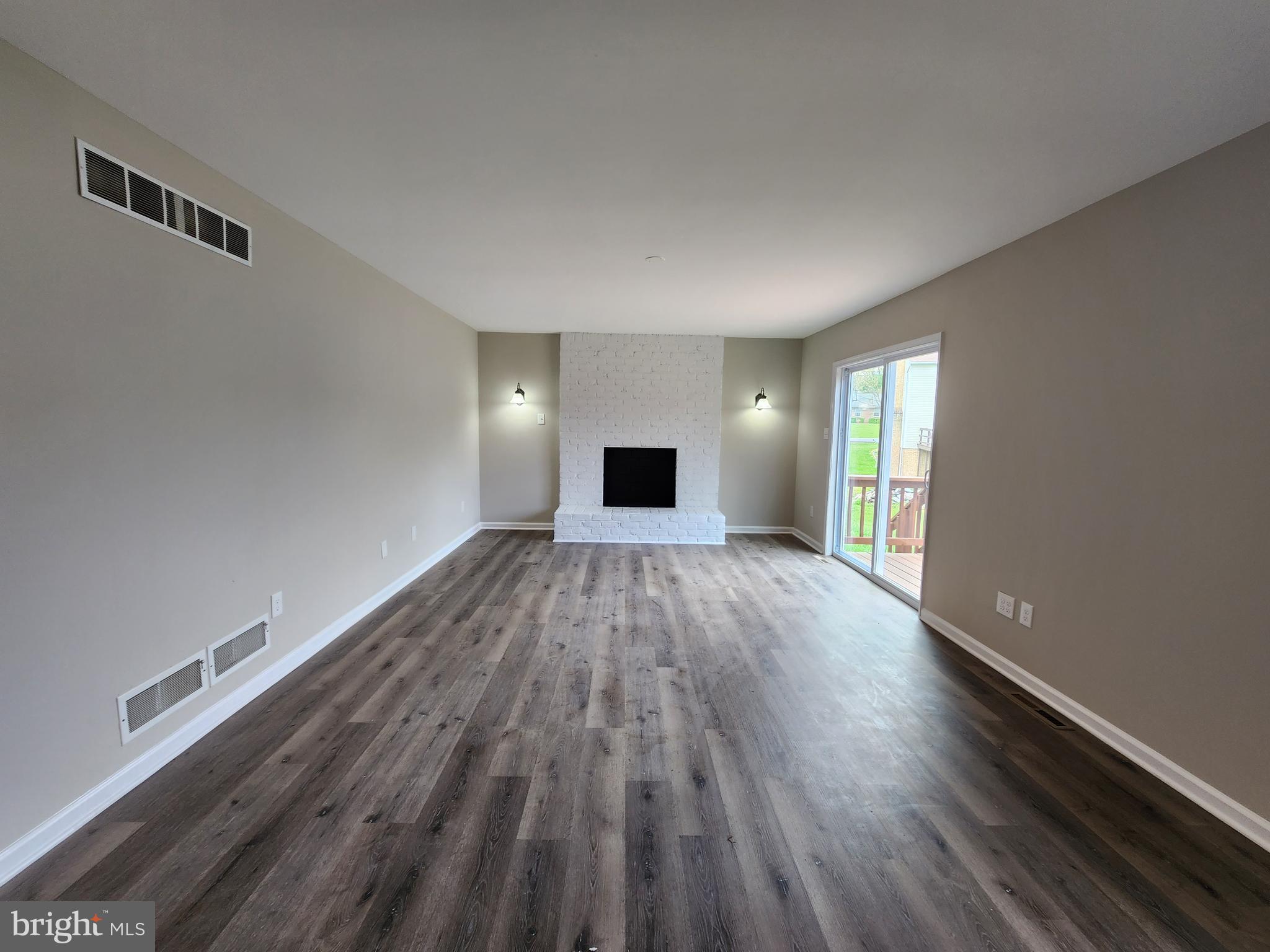 BRIGHTWOOD ACRES - Residential