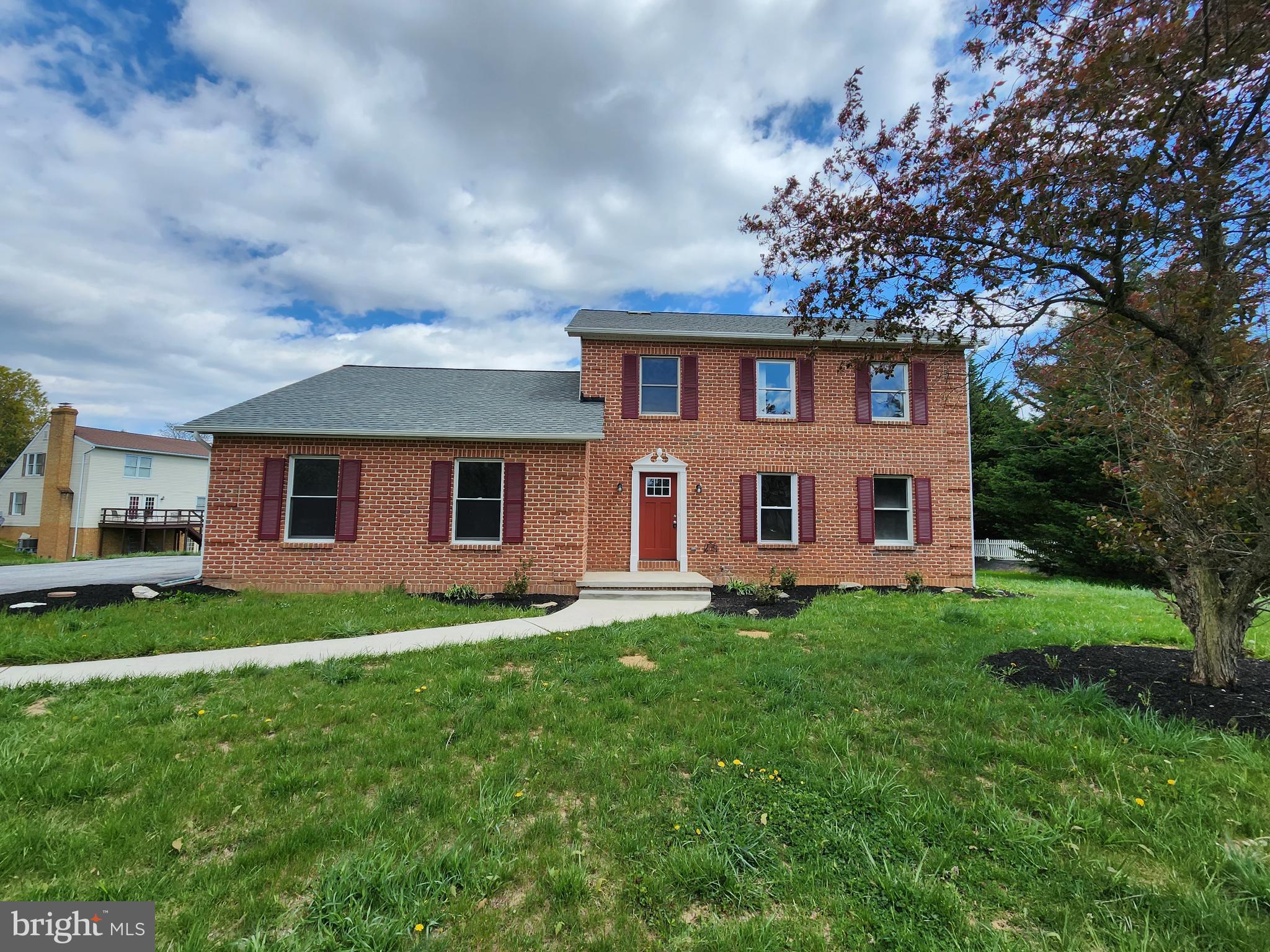 BRIGHTWOOD ACRES - Residential