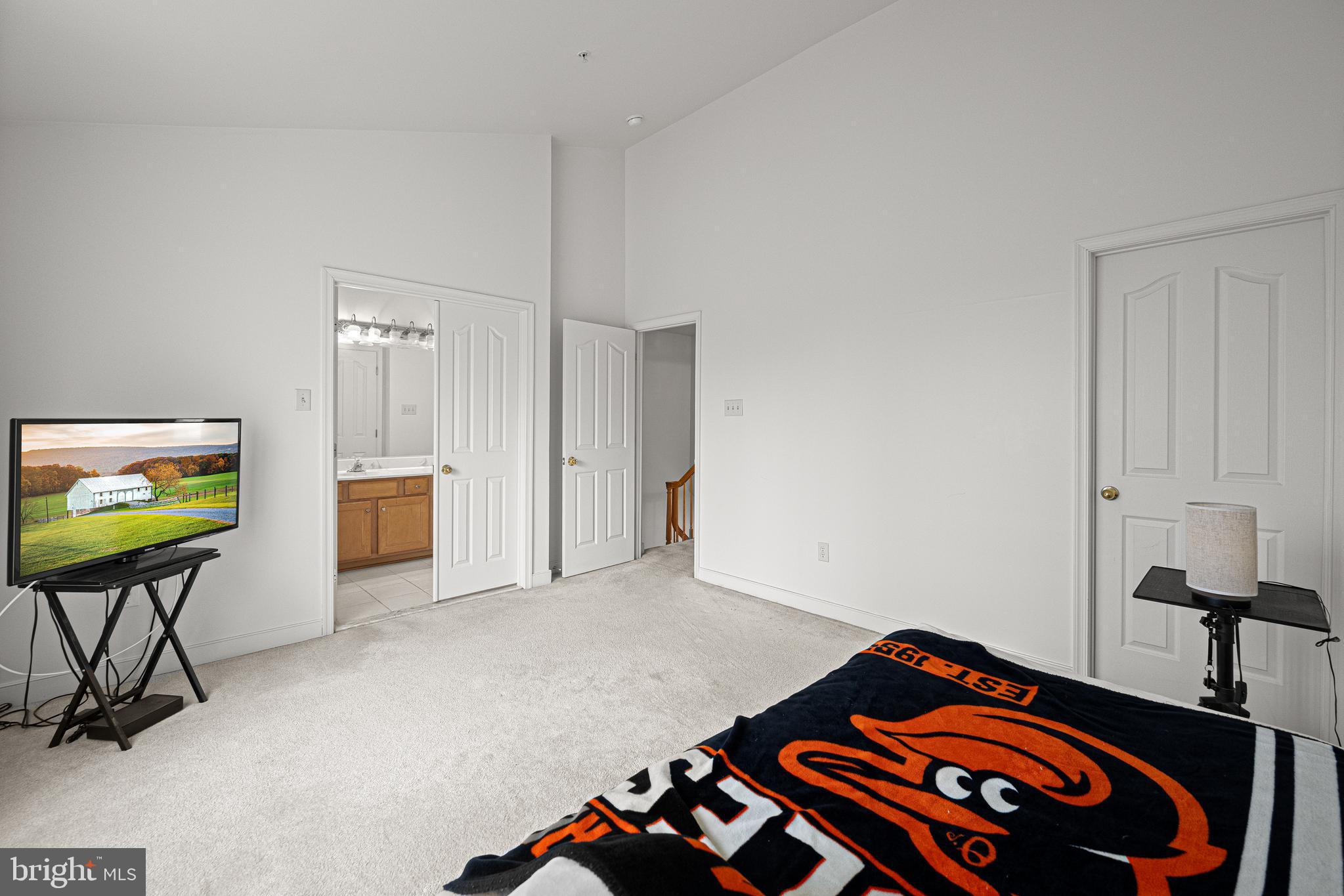 CATONSVILLE MEWS - Residential Lease