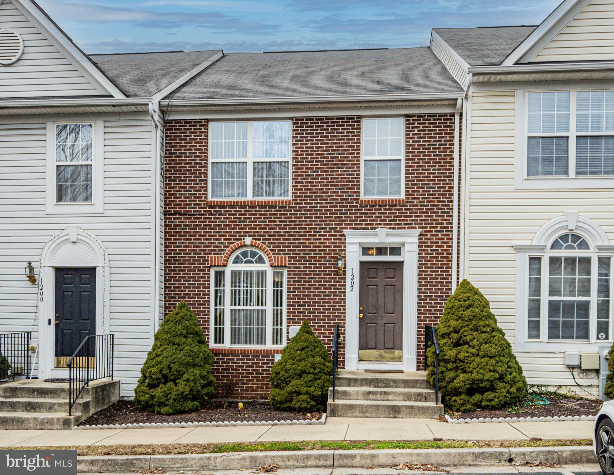 CATONSVILLE MEWS - Residential Lease