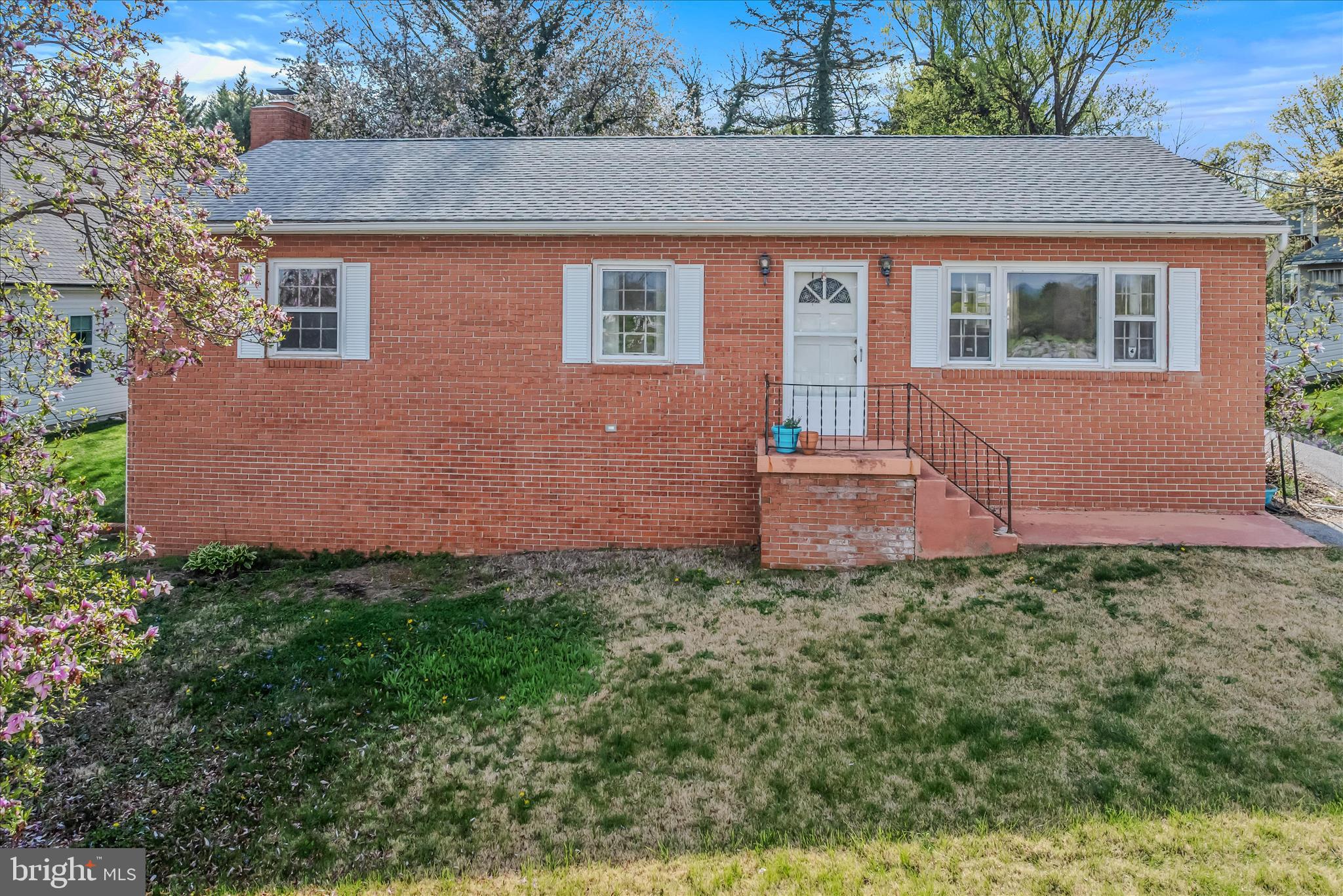 410 S SEMINARY STREET