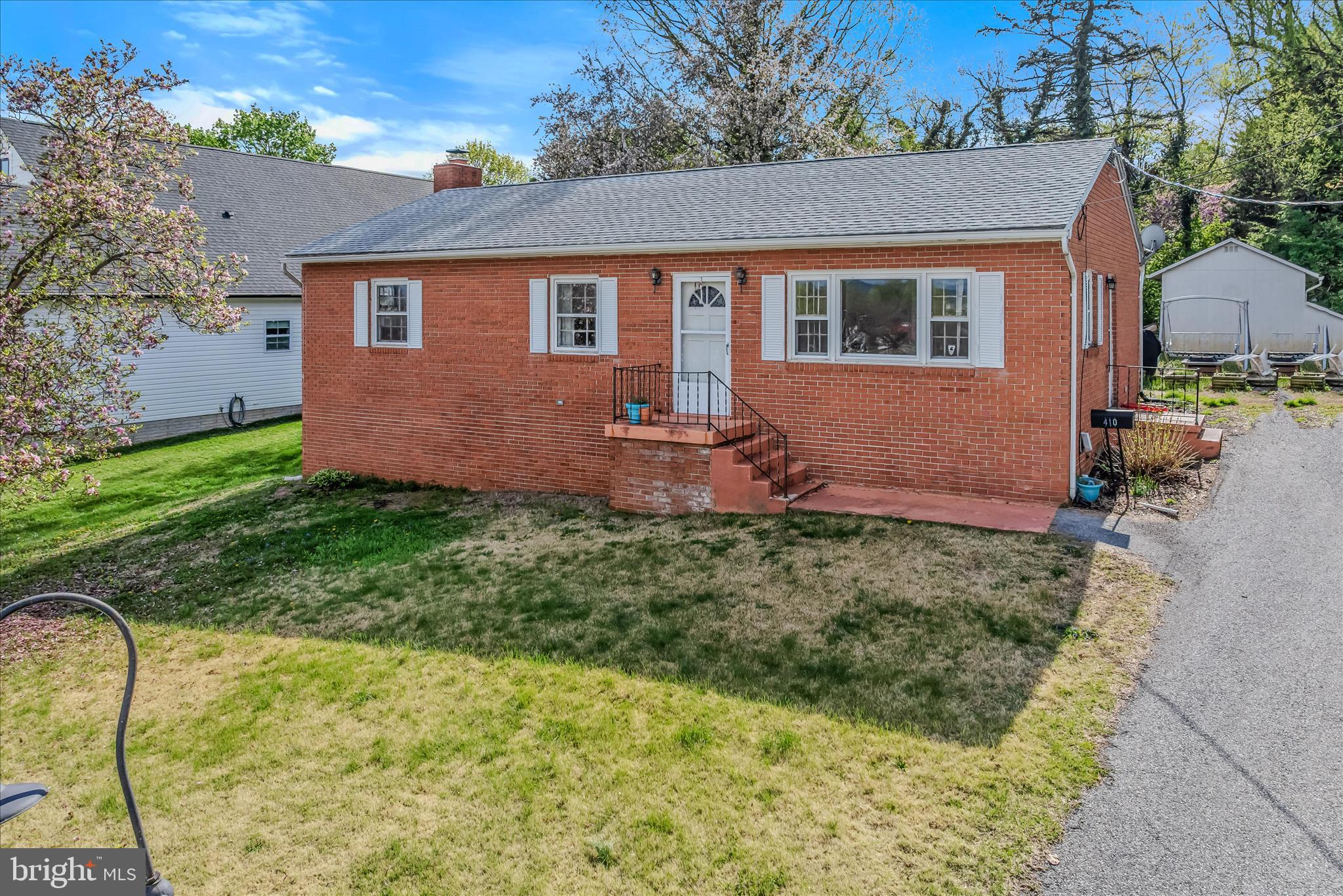 410 S SEMINARY STREET