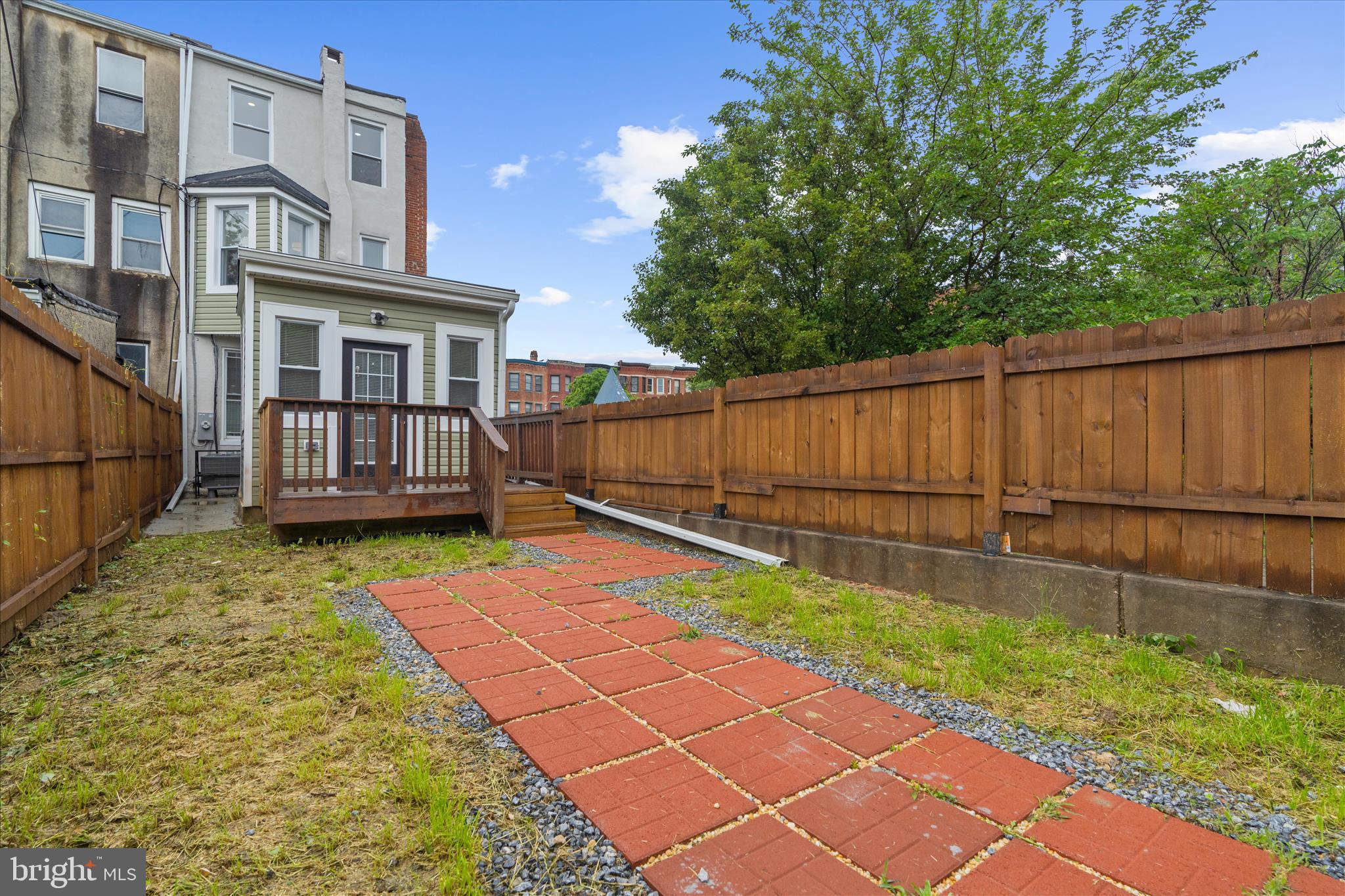 RESERVOIR HILL - Residential