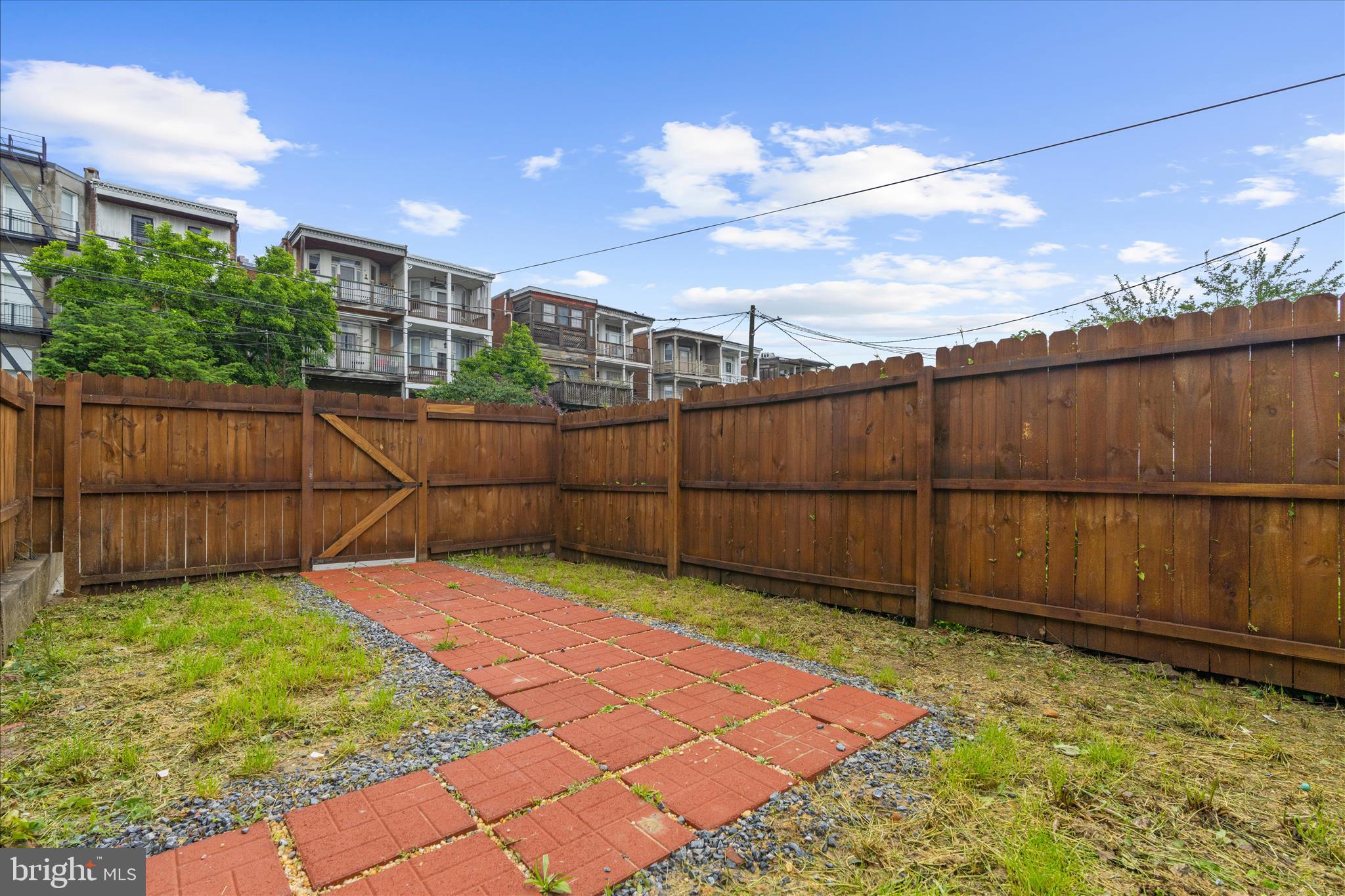 RESERVOIR HILL - Residential