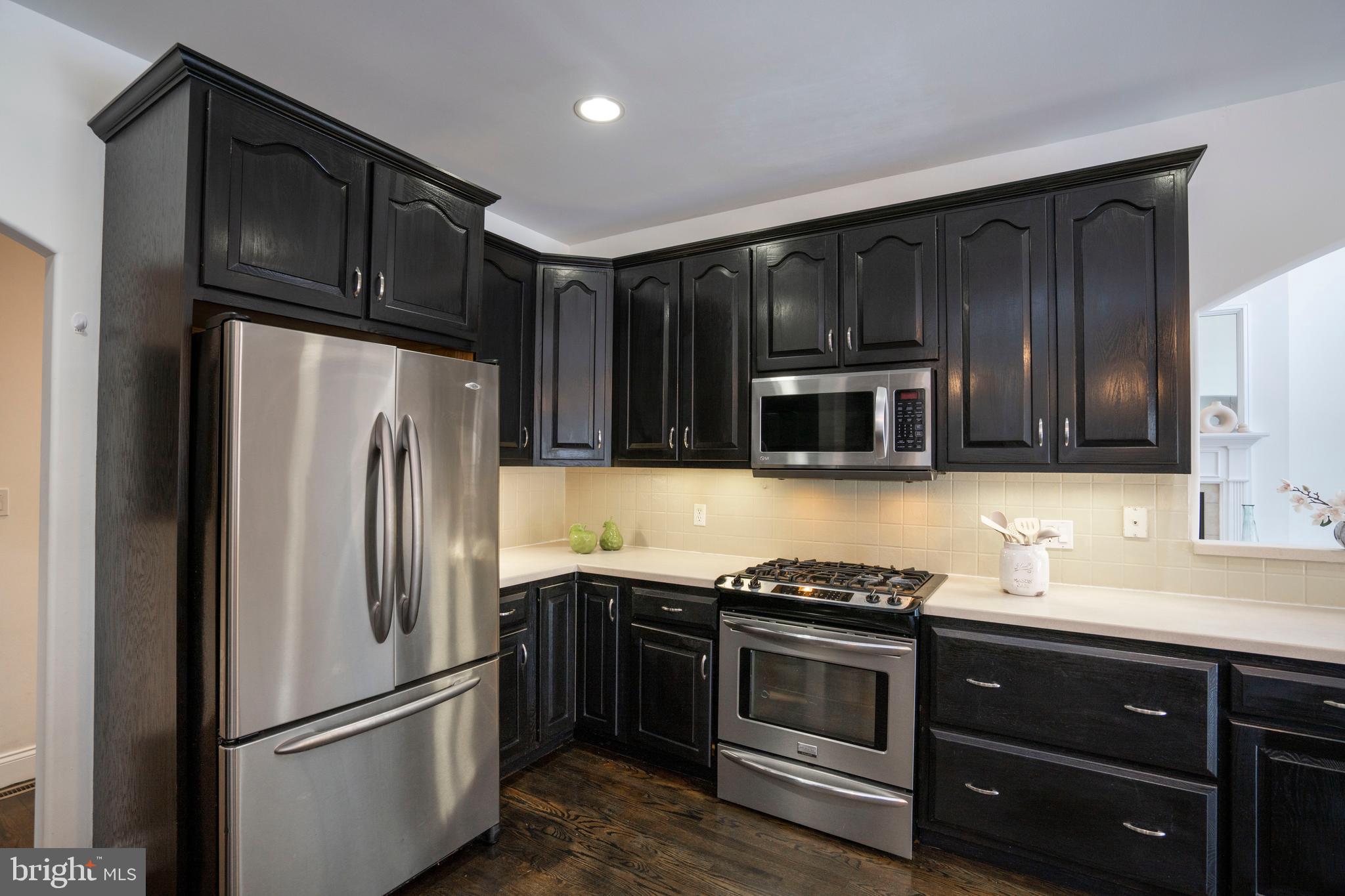 OAK POINTE - Residential