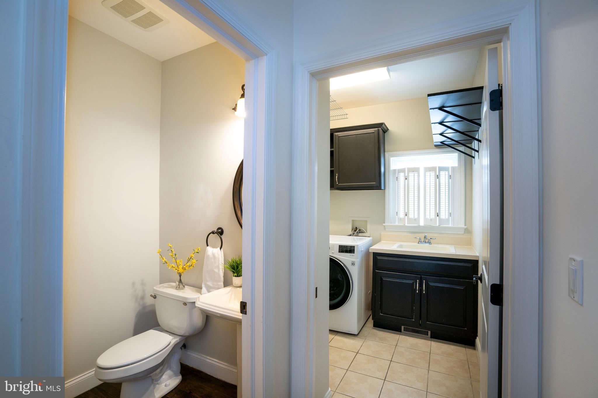 OAK POINTE - Residential