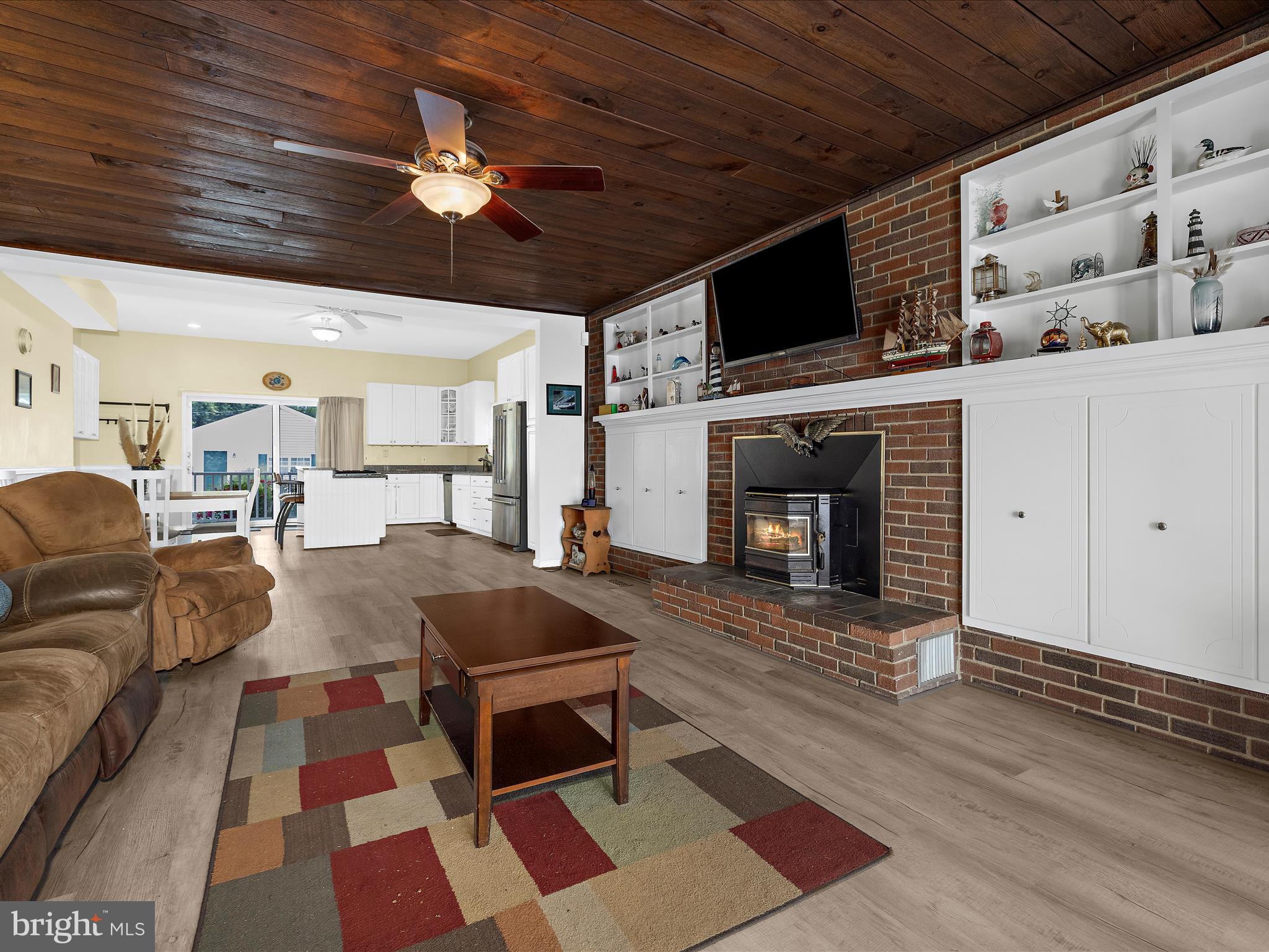 GREENLAND BEACH - Residential