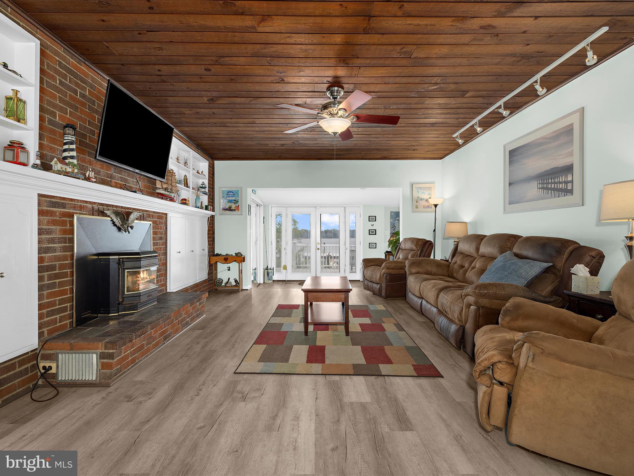 GREENLAND BEACH - Residential