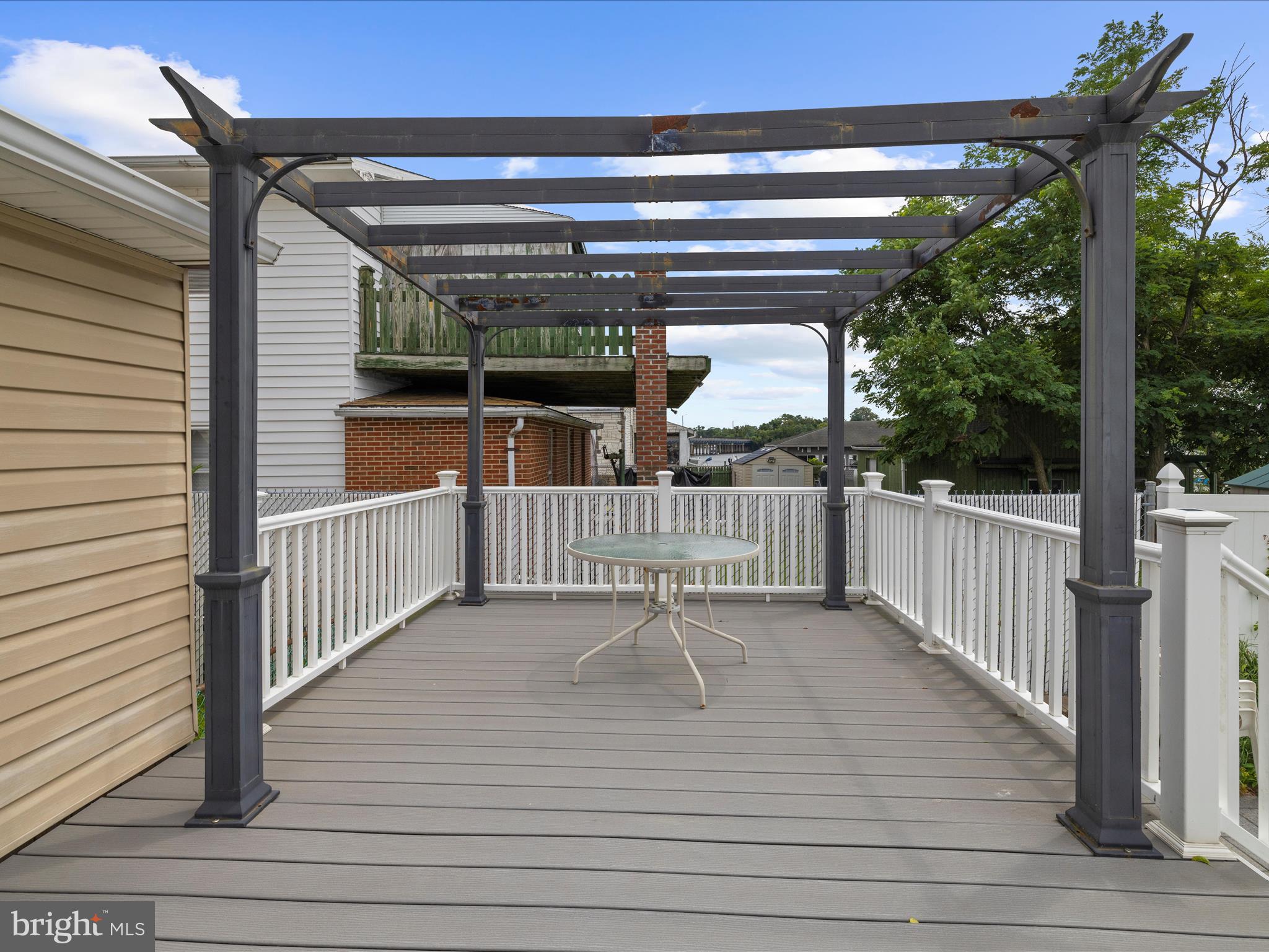 GREENLAND BEACH - Residential