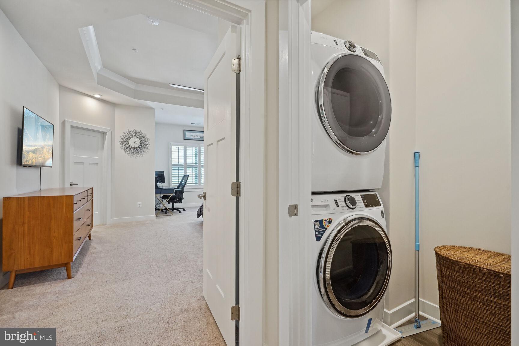 ARCOLA TOWN CENTER CONDO - Residential