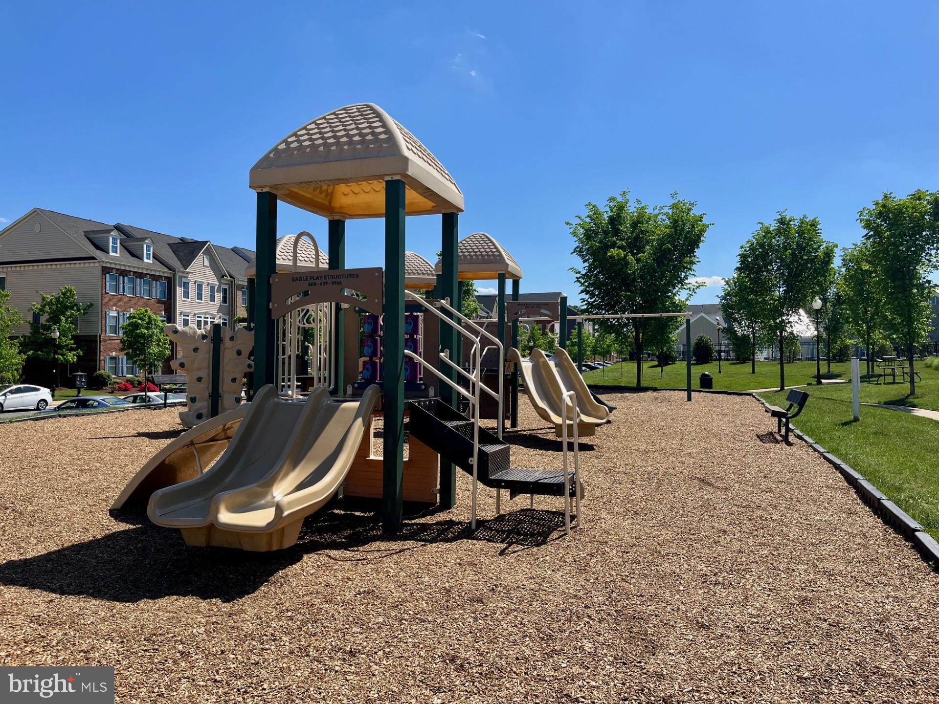 ARCOLA TOWN CENTER CONDO - Residential