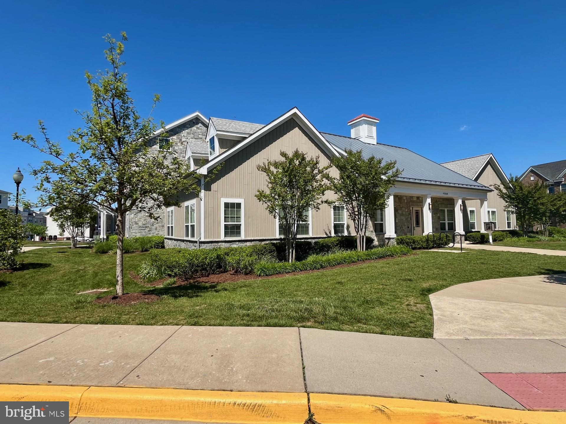 ARCOLA TOWN CENTER CONDO - Residential