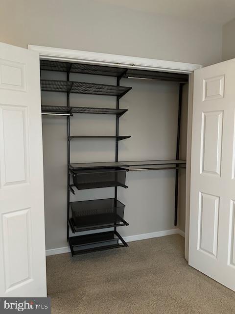 RESIDENCES AT LANSDOWNE - Residential Lease